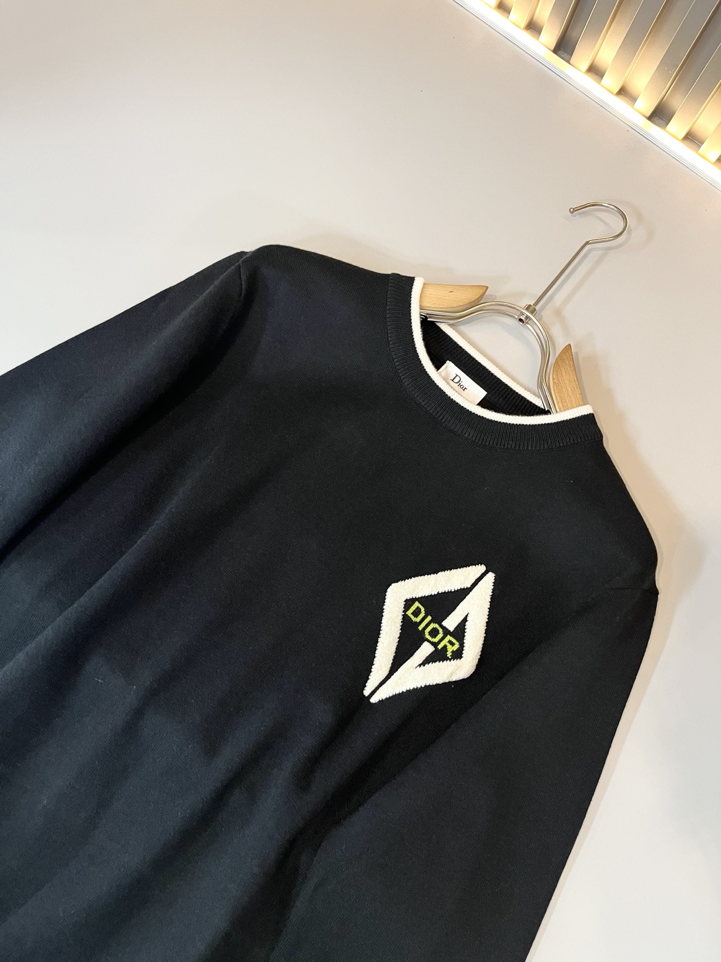 Dio*迪家 2025秋冬新款男女同款👫针织羊毛衫，专柜同步发售！定制专属羊毛🐑面料，从容百搭，档次极高