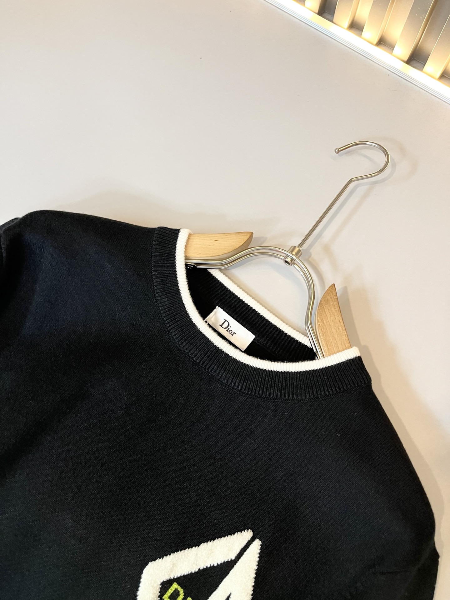 Dio*迪家 2025秋冬新款男女同款👫针织羊毛衫，专柜同步发售！定制专属羊毛🐑面料，从容百搭，档次极高