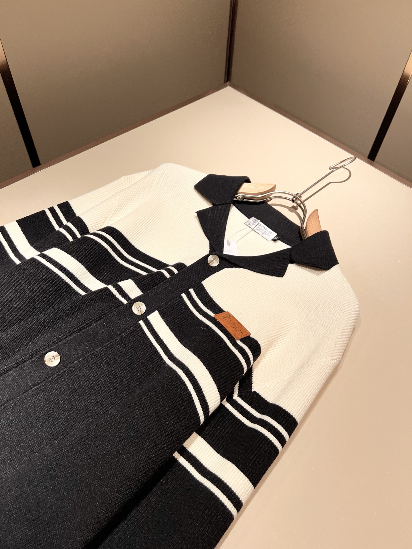 BC-Brunello Cucineli 2025秋冬新款针织羊毛开衫，最新时尚潮流效果,时尚新韵味，元