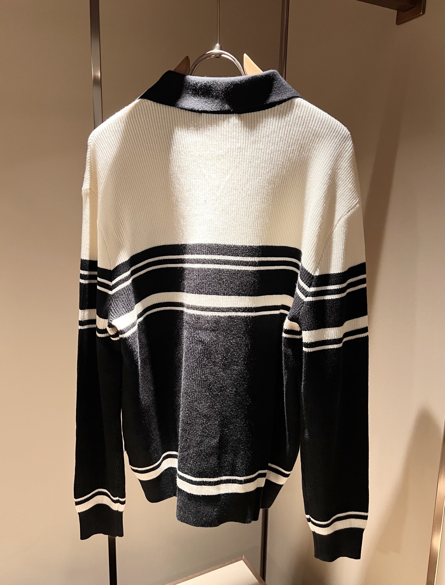 BC-Brunello Cucineli 2025秋冬新款针织羊毛开衫，最新时尚潮流效果,时尚新韵味，元