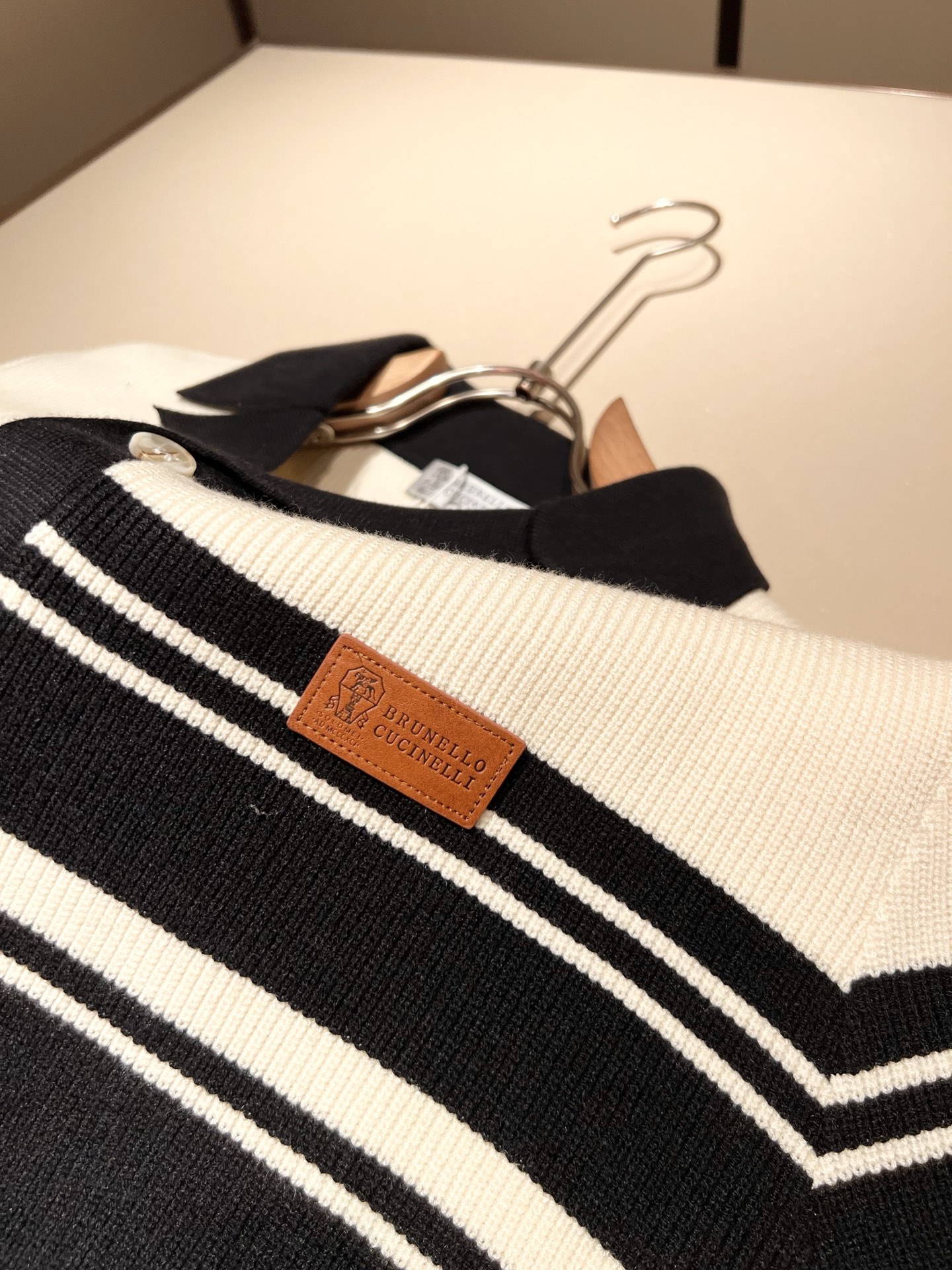 BC-Brunello Cucineli 2025秋冬新款针织羊毛开衫，最新时尚潮流效果,时尚新韵味，元