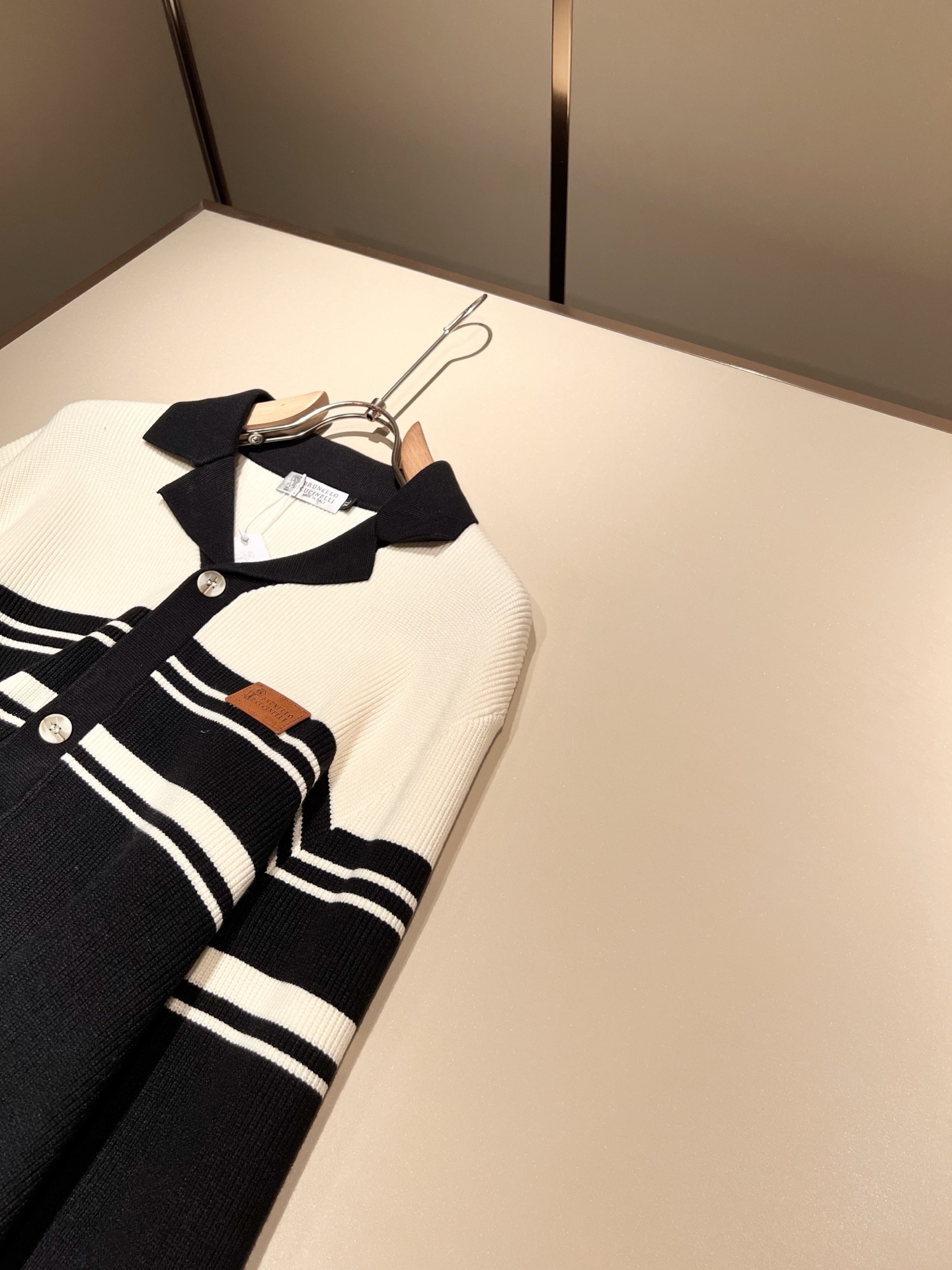 BC-Brunello Cucineli 2025秋冬新款针织羊毛开衫，最新时尚潮流效果,时尚新韵味，元