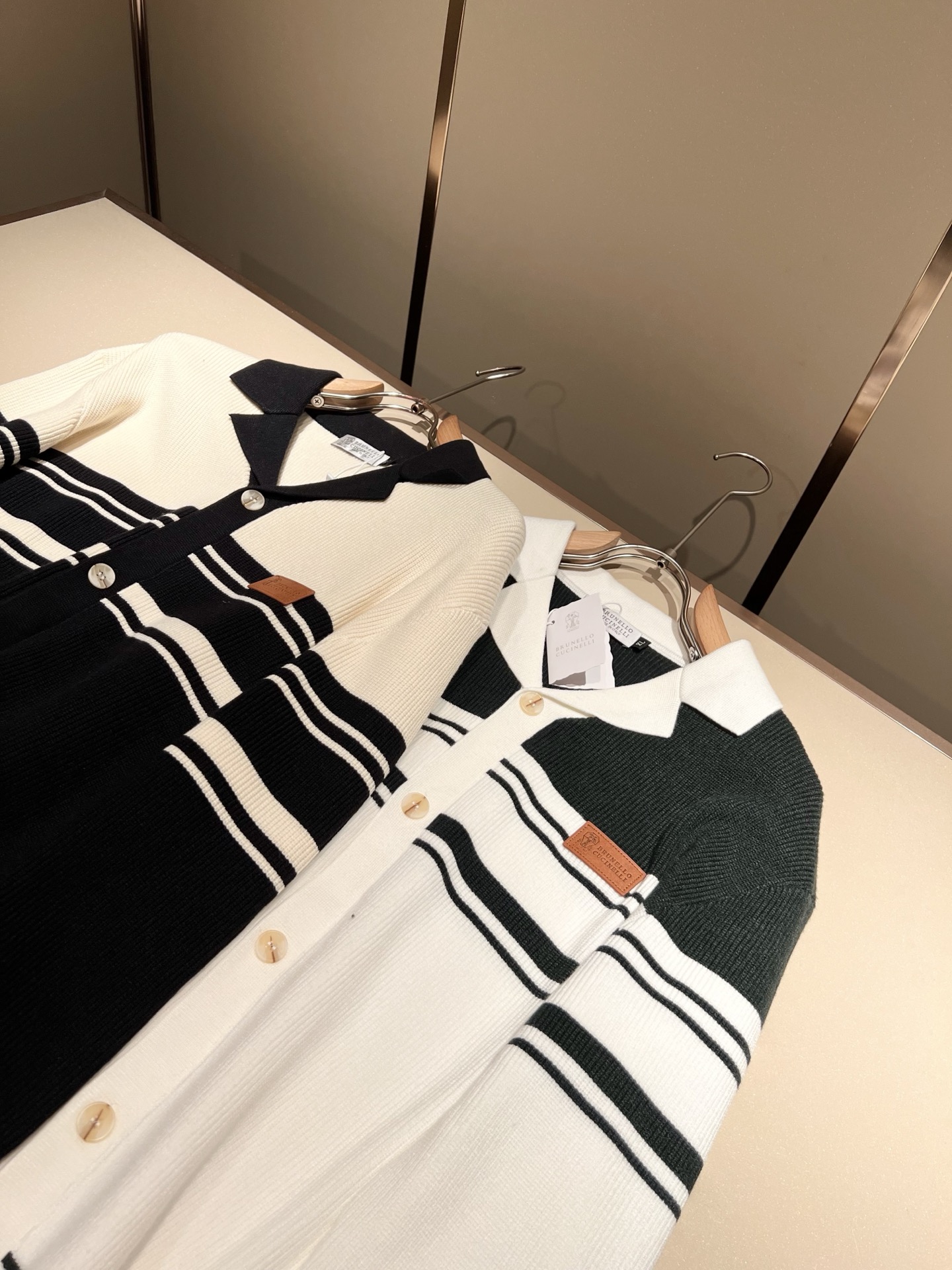 BC-Brunello Cucineli 2025秋冬新款针织羊毛开衫，最新时尚潮流效果,时尚新韵味，元