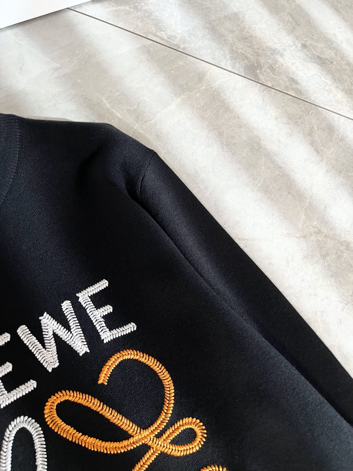 LO*WE/罗*威2025秋冬新款男女同款👫针织羊毛衫，贸易公司渠道货，2025年最新品，官柜同步售卖，