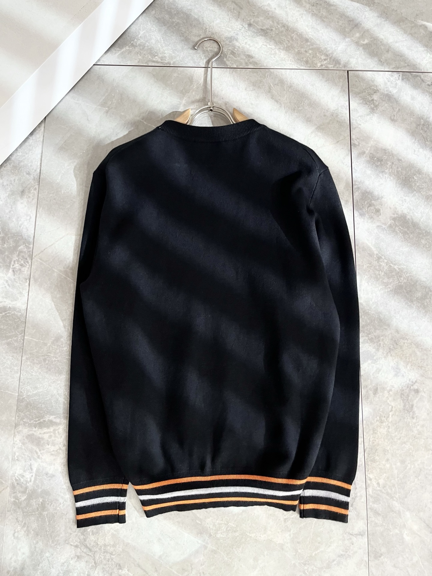 LO*WE/罗*威2025秋冬新款男女同款👫针织羊毛衫，贸易公司渠道货，2025年最新品，官柜同步售卖，