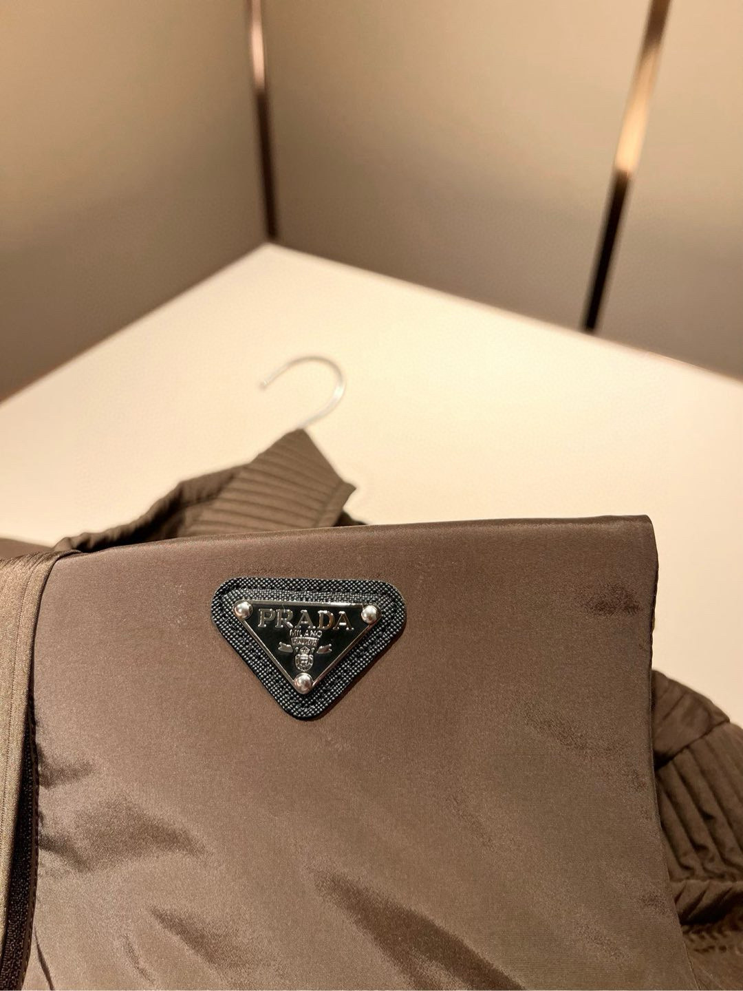 Prad*a 普*达⚠️两件套！2025秋冬男女同款👫两件套羽绒服外套，一衣三穿。现货 Prad* 羽绒