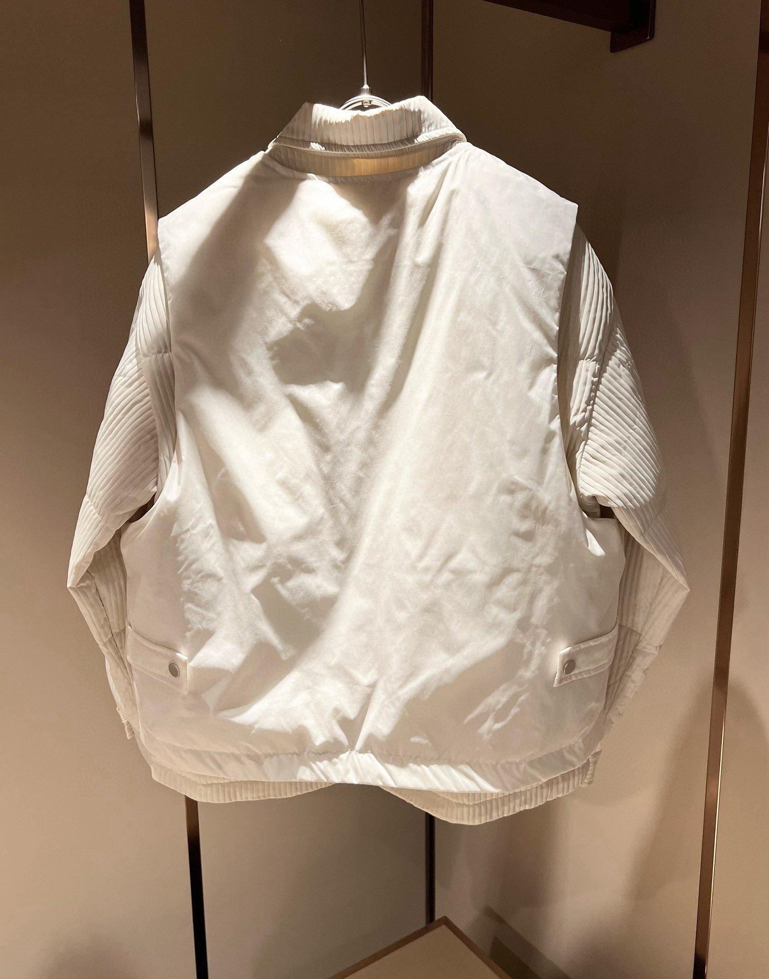 Prad*a 普*达⚠️两件套！2025秋冬男女同款👫两件套羽绒服外套，一衣三穿。现货 Prad* 羽绒