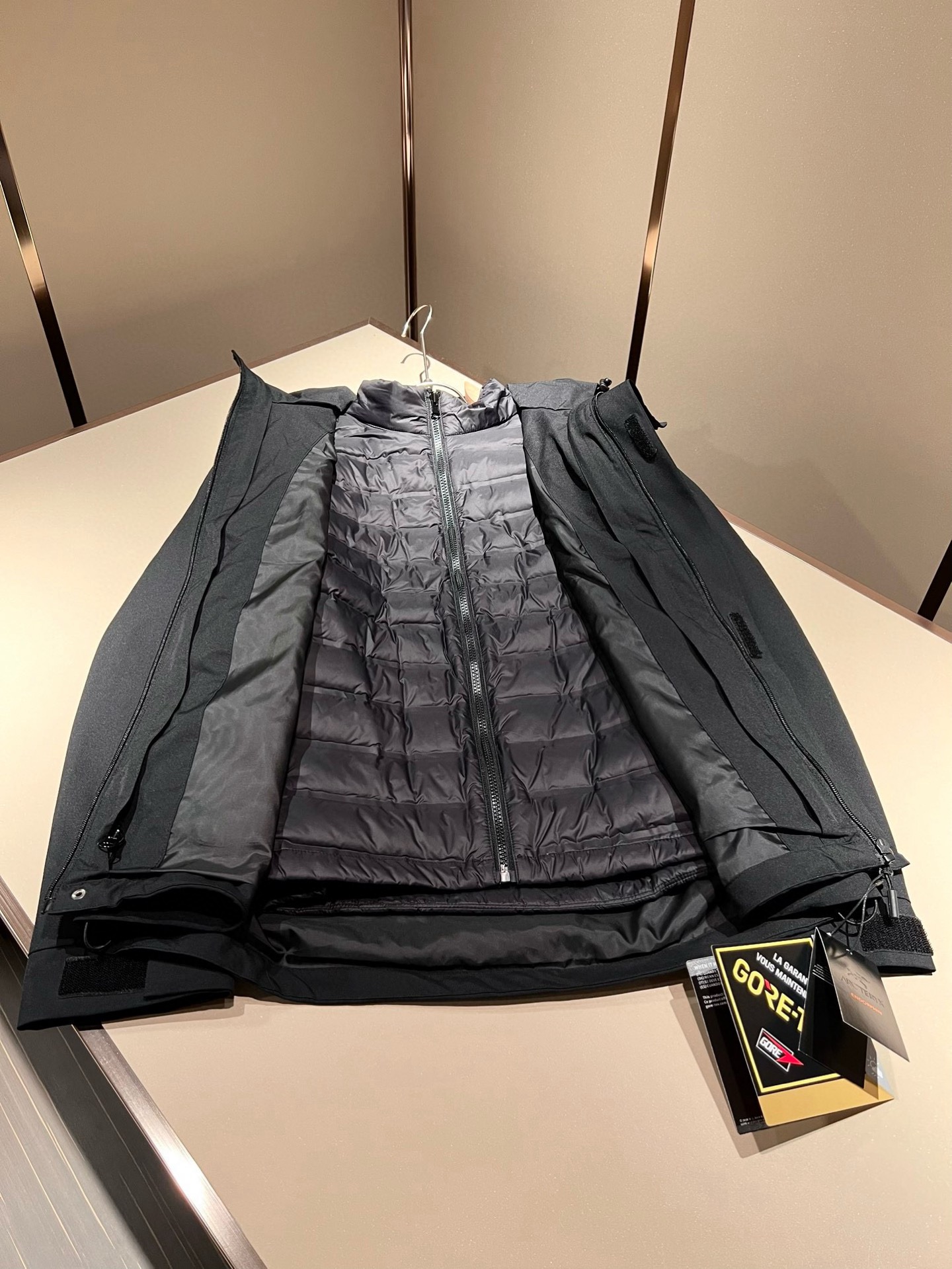 ARCTER*X始*祖鸟 ⚠️两件套！2025秋冬新款男士冲锋衣羽绒服夹克外套，⚠️内胆羽绒夹克拆卸一两