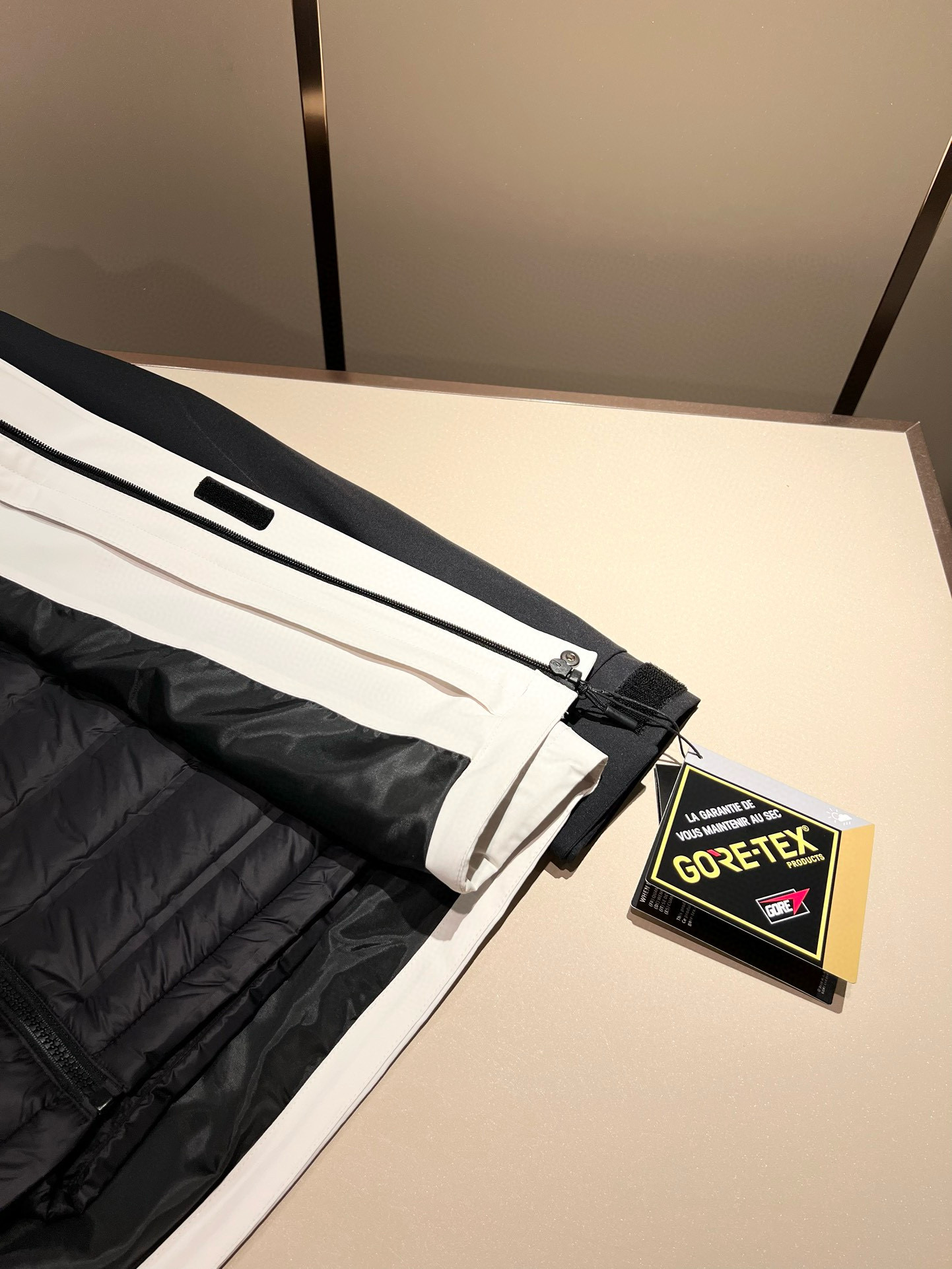 ⚠️细节图！ARCTER*X始*祖鸟 ⚠️两件套！2025秋冬新款男士冲锋衣羽绒服夹克外套，⚠️内胆羽绒