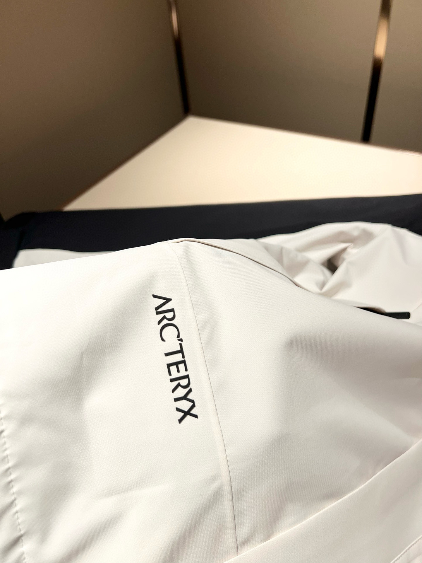 ⚠️细节图！ARCTER*X始*祖鸟 ⚠️两件套！2025秋冬新款男士冲锋衣羽绒服夹克外套，⚠️内胆羽绒