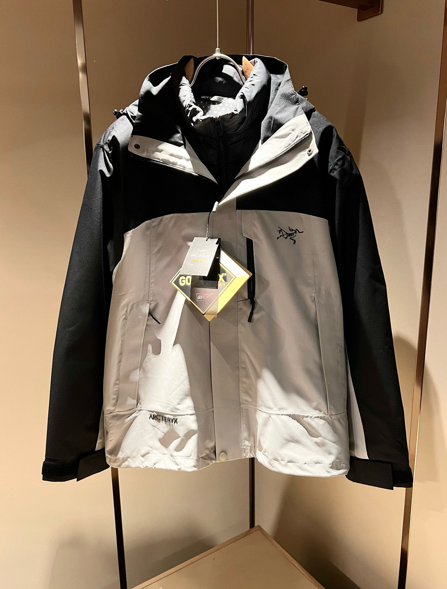 ARCTER*X始*祖鸟 ⚠️两件套！2025秋冬新款男士冲锋衣羽绒服夹克外套，⚠️内胆羽绒夹克拆卸一两