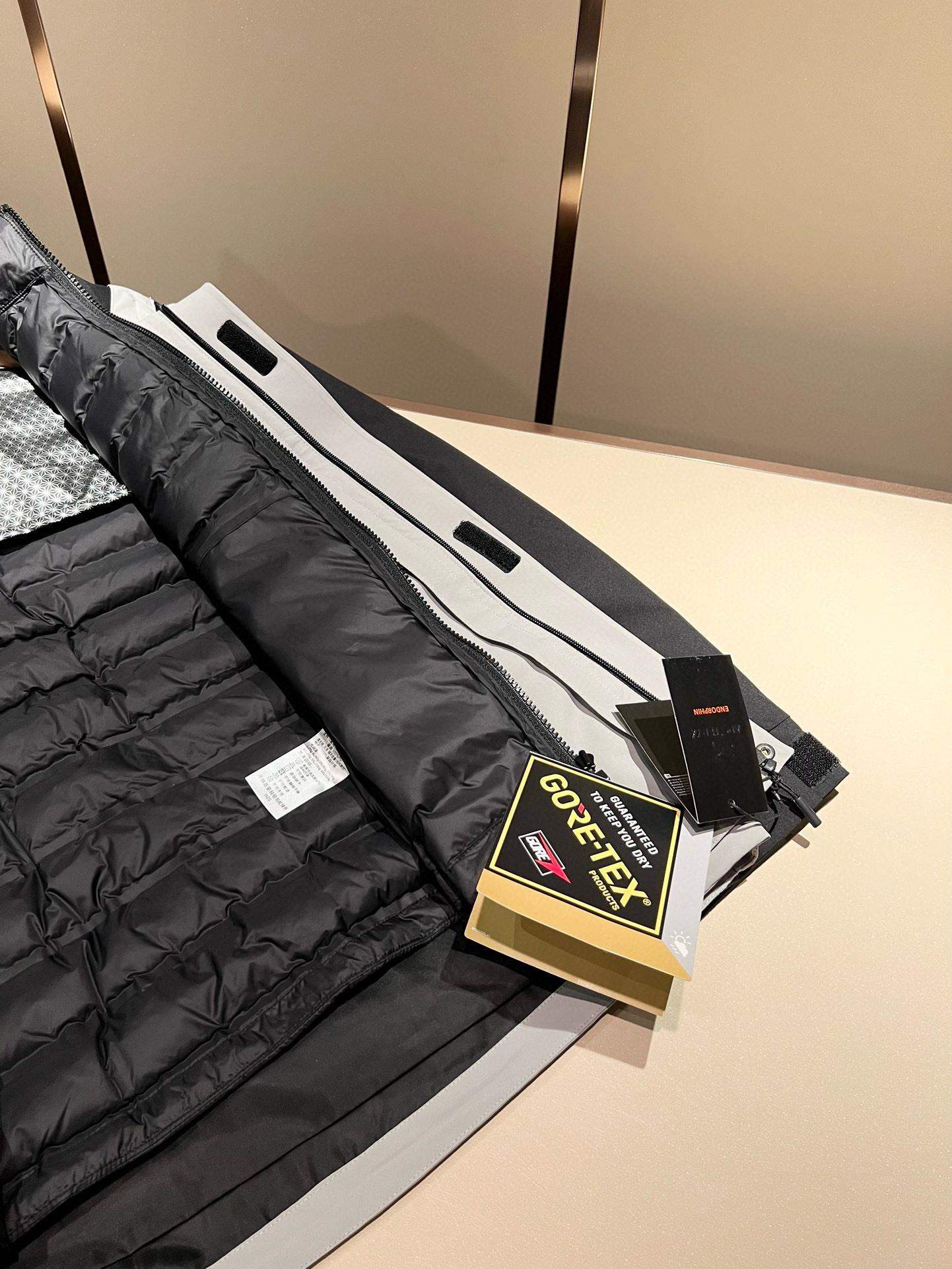 ARCTER*X始*祖鸟 ⚠️两件套！2025秋冬新款男士冲锋衣羽绒服夹克外套，⚠️内胆羽绒夹克拆卸一两