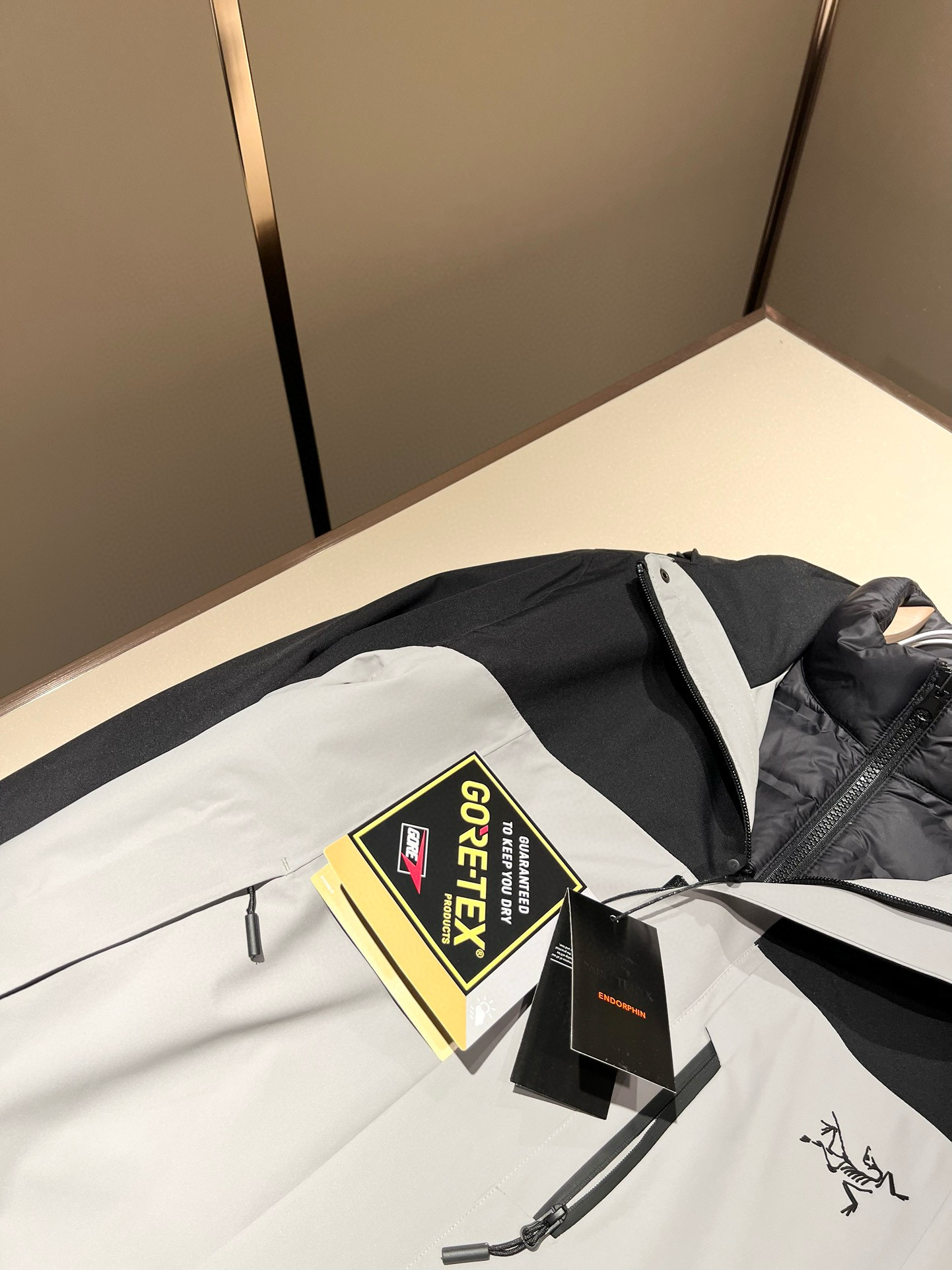 ⚠️细节图！ARCTER*X始*祖鸟 ⚠️两件套！2025秋冬新款男士冲锋衣羽绒服夹克外套，⚠️内胆羽绒