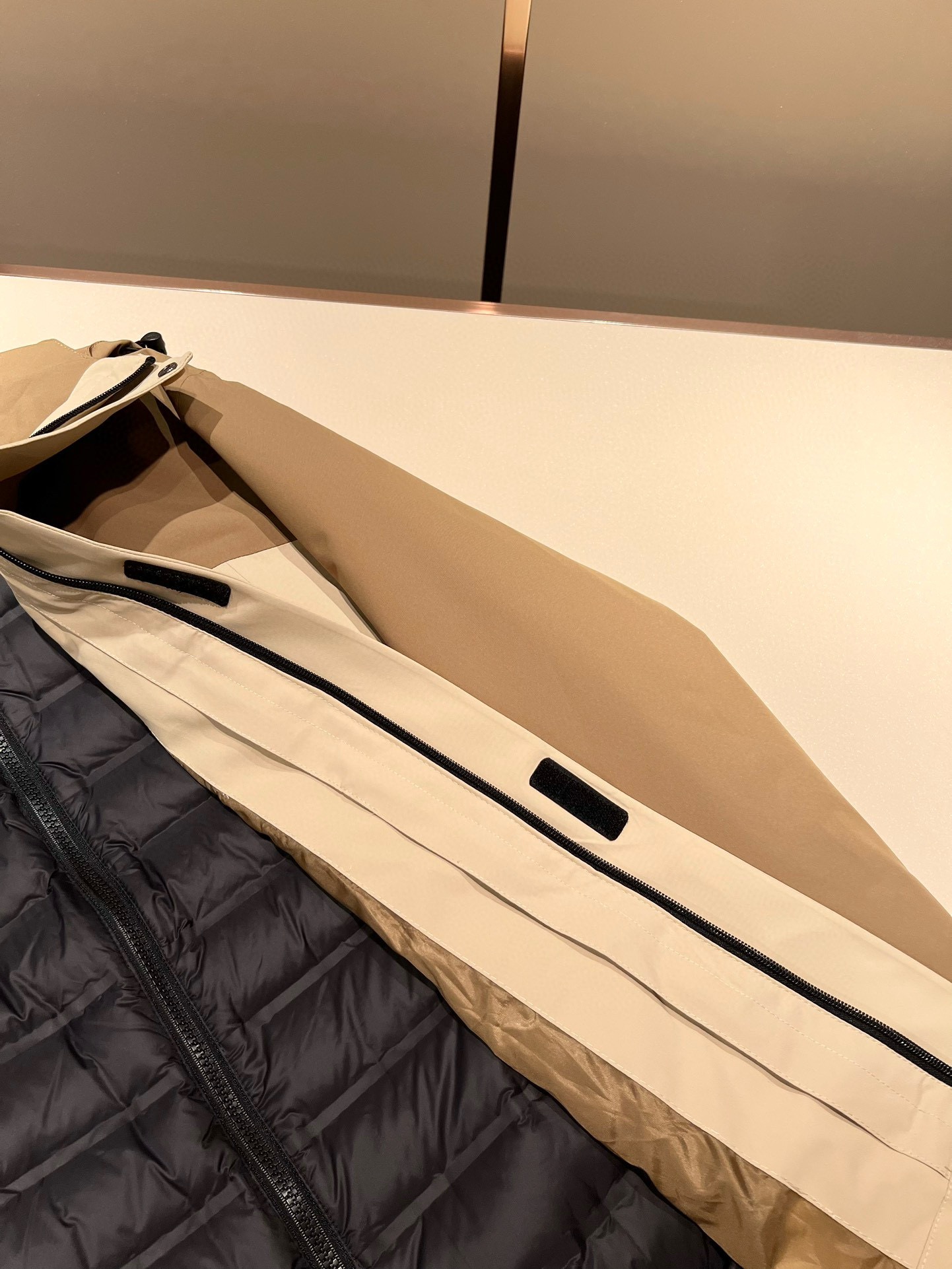 ⚠️细节图！ARCTER*X始*祖鸟 ⚠️两件套！2025秋冬新款男士冲锋衣羽绒服夹克外套，⚠️内胆羽绒