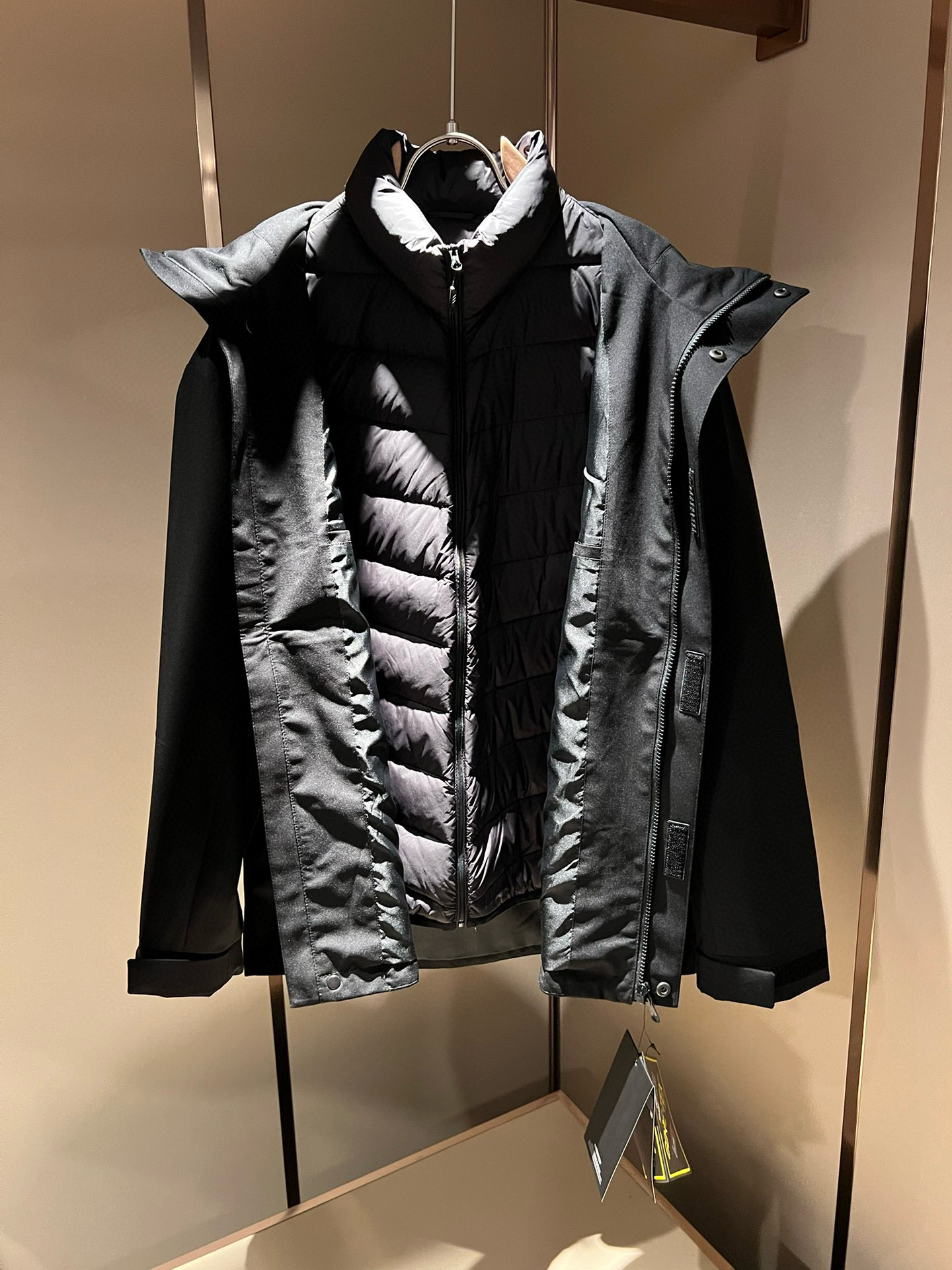 ARCTER*X始*祖鸟 ⚠️两件套！2025秋冬新款男士冲锋衣羽绒服夹克外套，⚠️内胆羽绒夹克拆卸一两