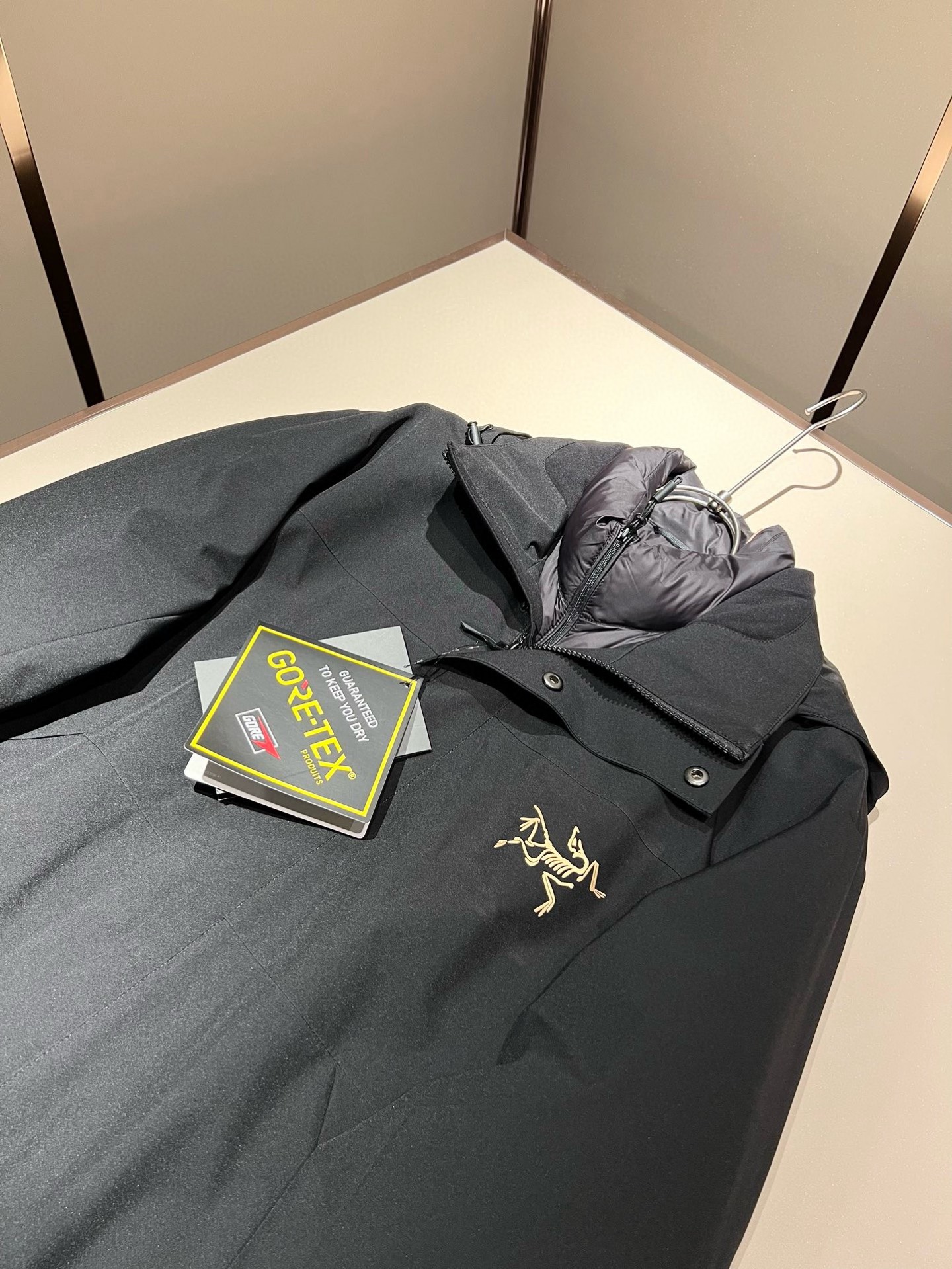 ARCTER*X始*祖鸟 ⚠️两件套！2025秋冬新款男士冲锋衣羽绒服夹克外套，⚠️内胆羽绒夹克拆卸一两