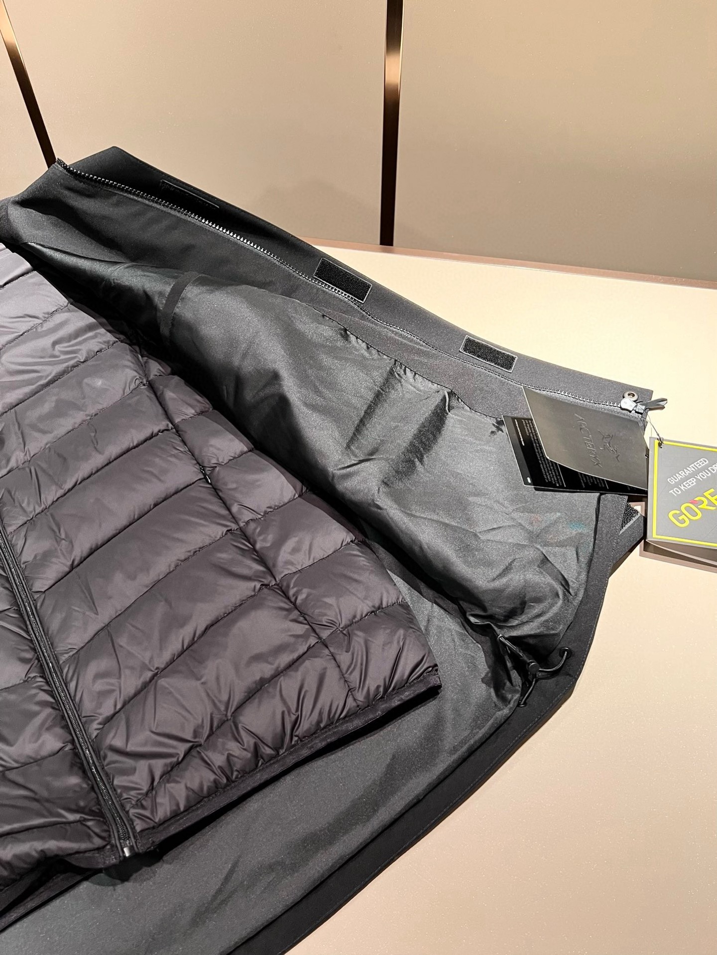 ARCTER*X始*祖鸟 ⚠️两件套！2025秋冬新款男士冲锋衣羽绒服夹克外套，⚠️内胆羽绒夹克拆卸一两