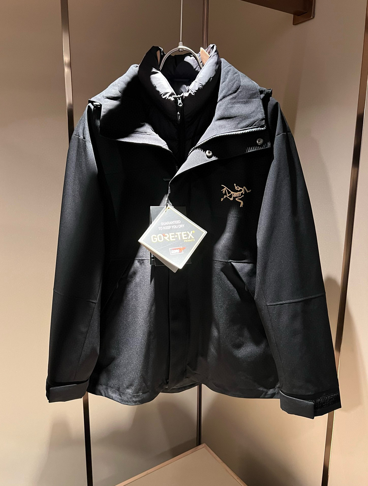 ⚠️细节图！ ARCTER*X始*祖鸟 ⚠️两件套！2025秋冬新款男士冲锋衣羽绒服夹克外套，⚠️内胆羽