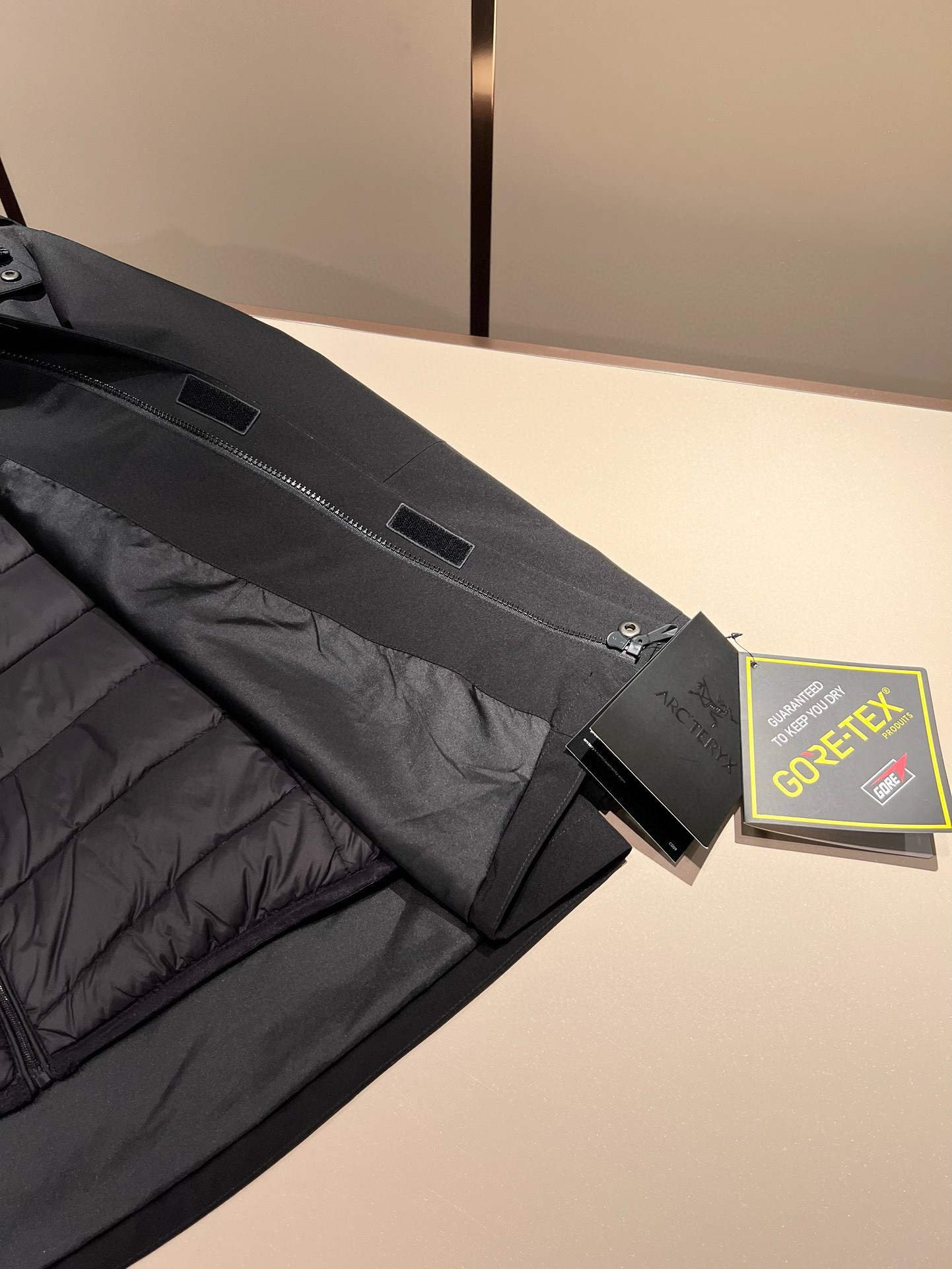 ⚠️细节图！ ARCTER*X始*祖鸟 ⚠️两件套！2025秋冬新款男士冲锋衣羽绒服夹克外套，⚠️内胆羽