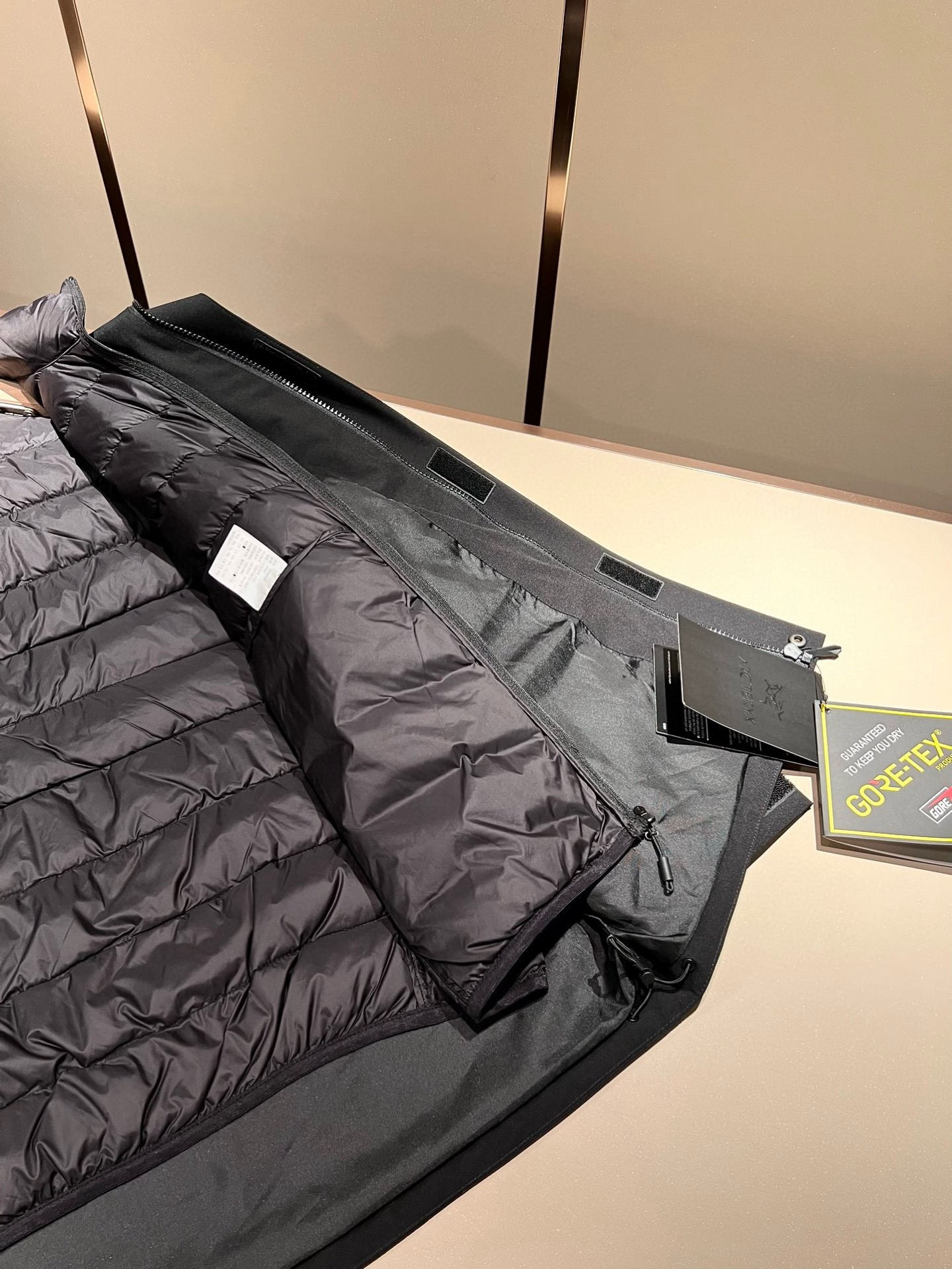 ⚠️细节图！ ARCTER*X始*祖鸟 ⚠️两件套！2025秋冬新款男士冲锋衣羽绒服夹克外套，⚠️内胆羽