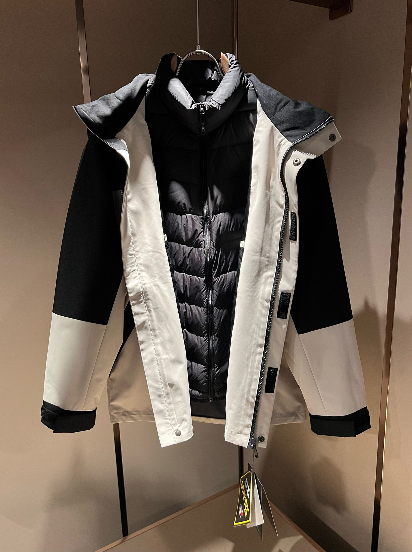 ARCTER*X始*祖鸟 ⚠️两件套！2025秋冬新款男士冲锋衣羽绒服夹克外套，⚠️内胆羽绒夹克拆卸一两