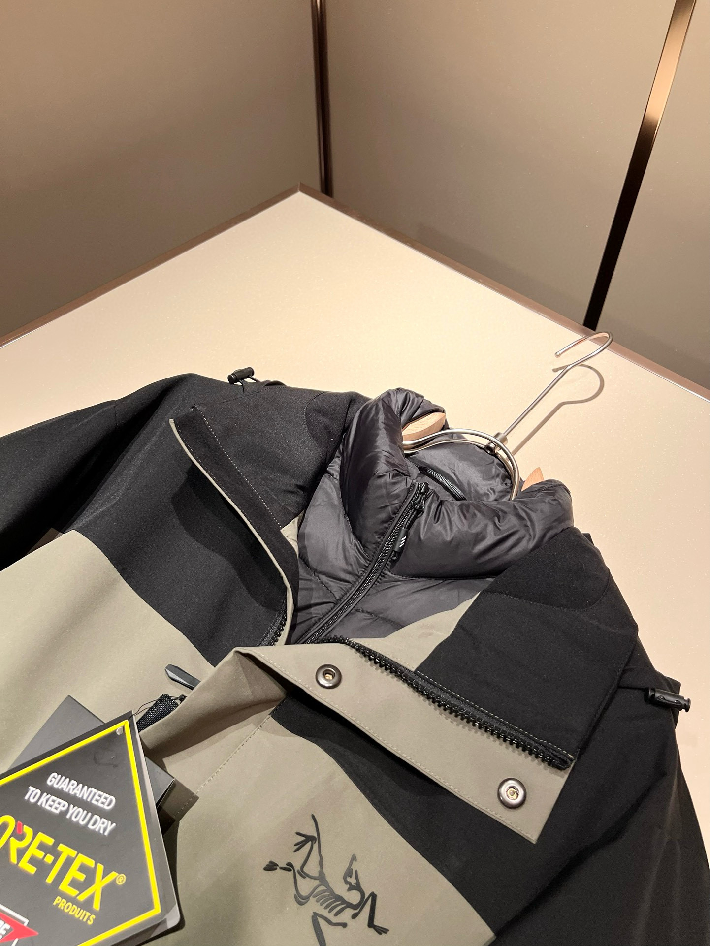 ARCTER*X始*祖鸟 ⚠️两件套！2025秋冬新款男士冲锋衣羽绒服夹克外套，⚠️内胆羽绒夹克拆卸一两