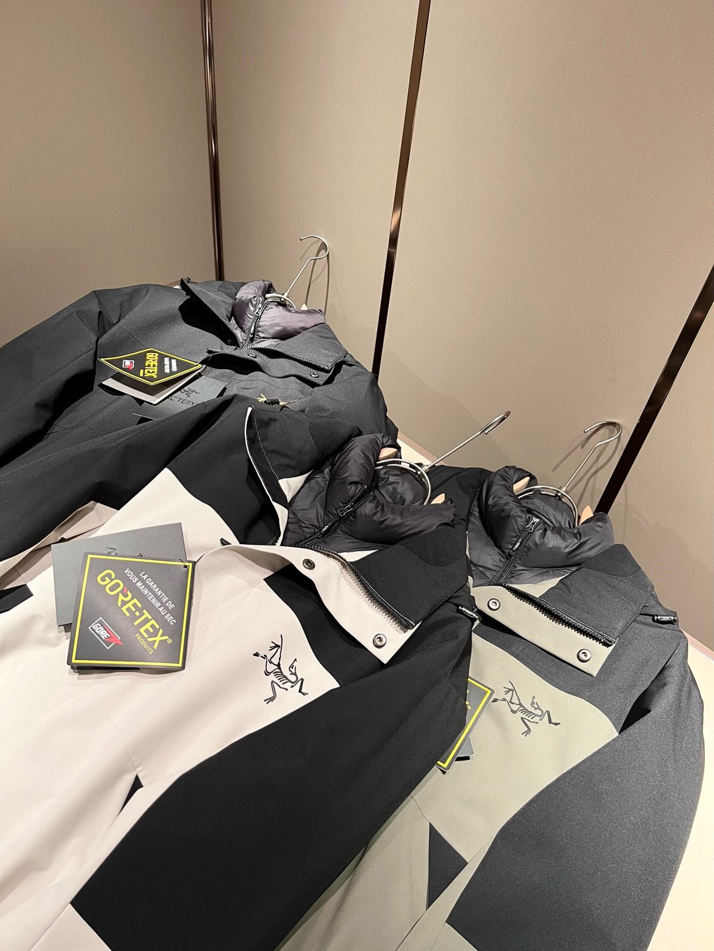 ARCTER*X始*祖鸟 ⚠️两件套！2025秋冬新款男士冲锋衣羽绒服夹克外套，⚠️内胆羽绒夹克拆卸一两