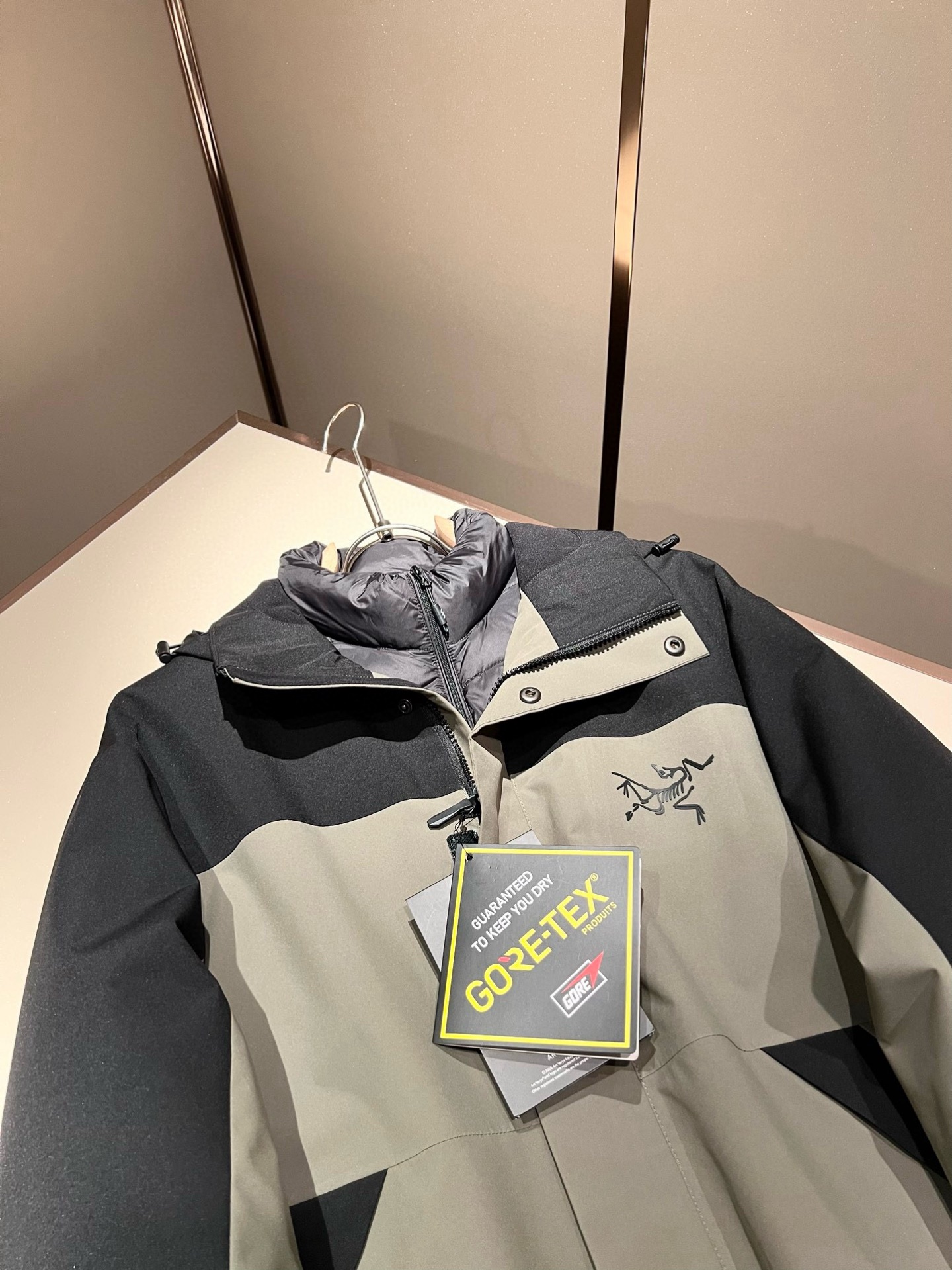 ⚠️细节图！ ARCTER*X始*祖鸟 ⚠️两件套！2025秋冬新款男士冲锋衣羽绒服夹克外套，⚠️内胆羽