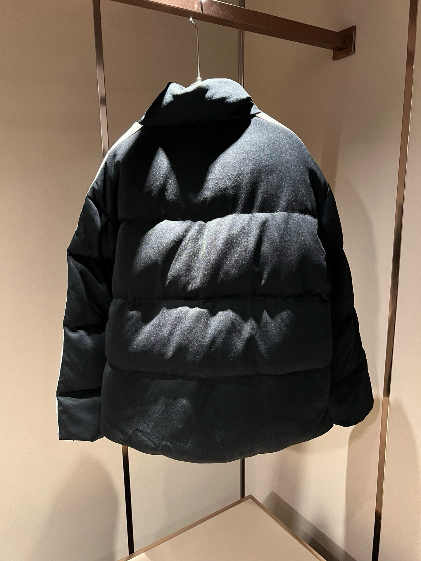 Moncler蒙家 联名 棕*天使Plam**ngels 2025秋冬男女同款👫情侣款最新的贸易订单羽绒