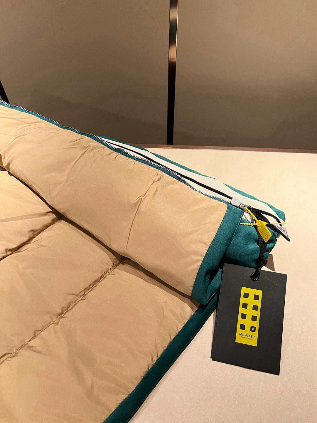 ⚠️细节图！ Moncler蒙家 联名 棕*天使Plam**ngels 2025秋冬男女同款👫情侣款最新