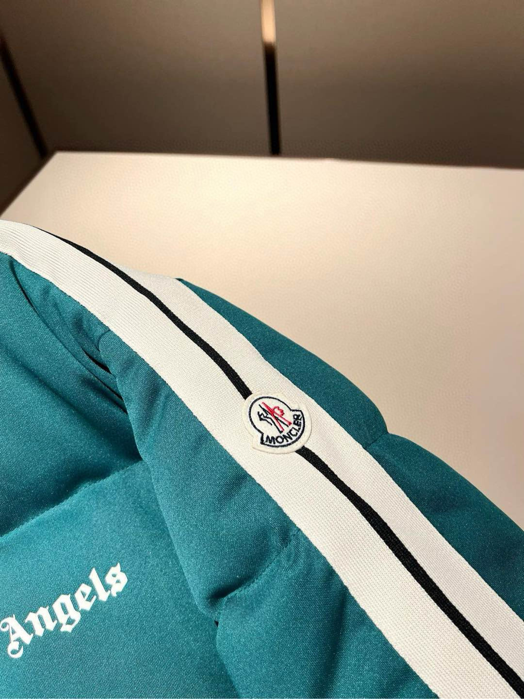⚠️细节图！ Moncler蒙家 联名 棕*天使Plam**ngels 2025秋冬男女同款👫情侣款最新
