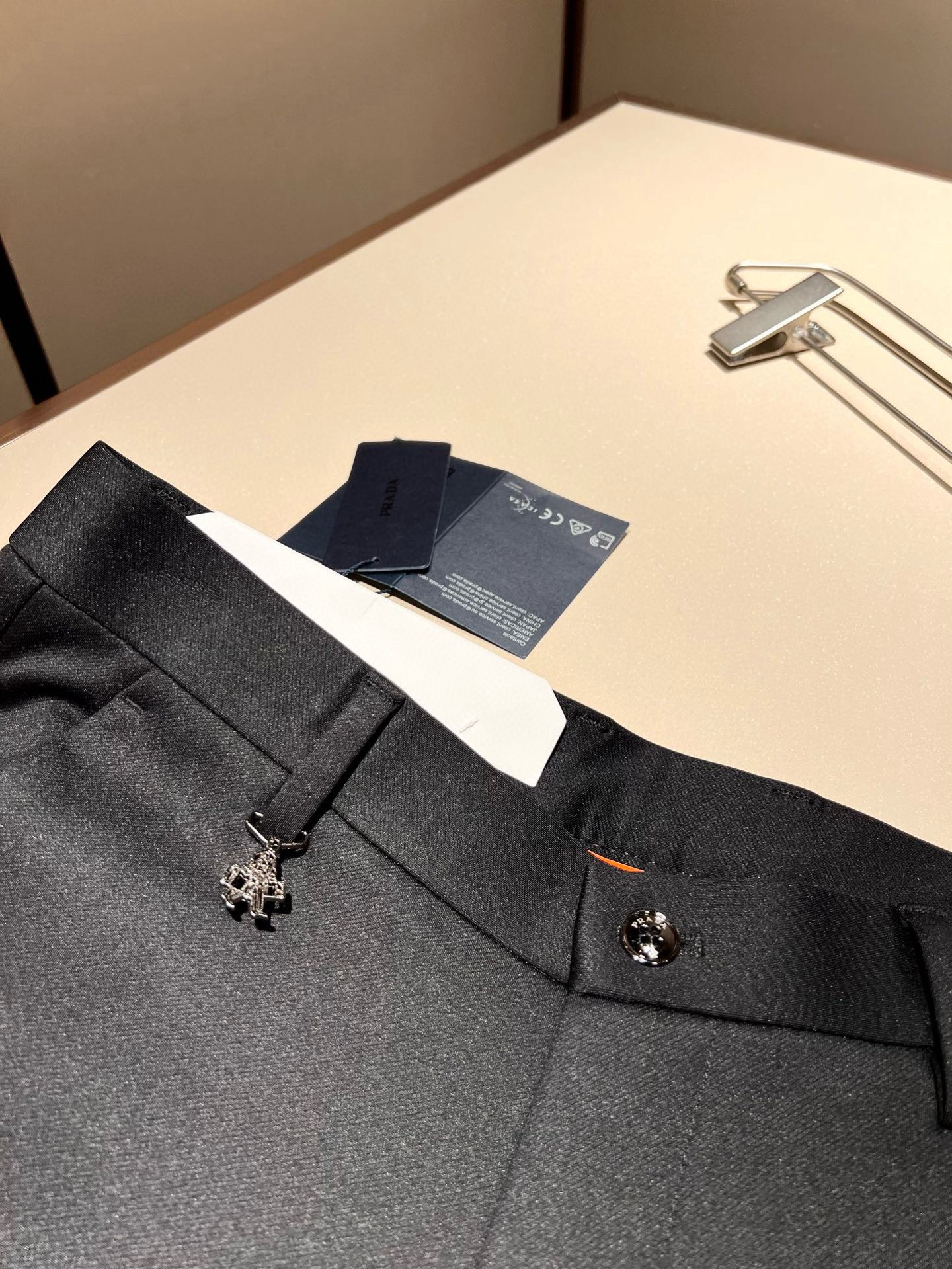 PRA*DA 普*达 2025秋冬新款弹力棉质混纺氨纶百搭西裤，男士经典商务休闲基础长裤西裤！贸易公司渠