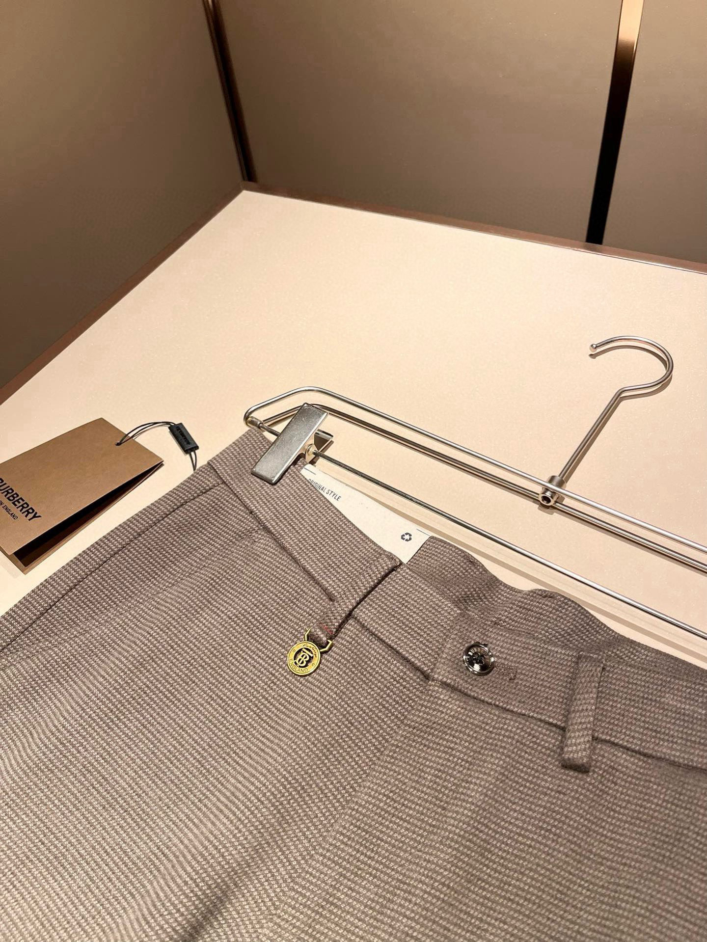 BURBER*Y巴*莉 2025秋冬男士休闲羊绒西裤，男士经典基础款小直筒裤 简洁纯色百搭款五金logo