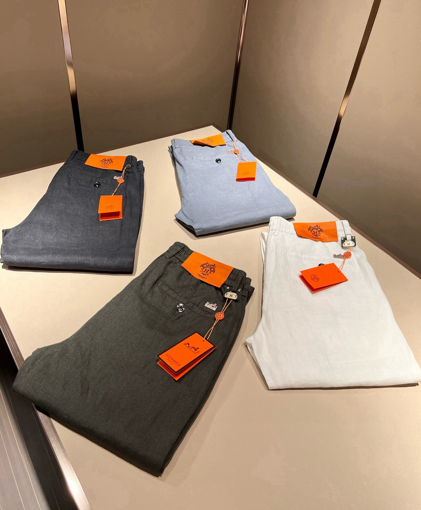 HERM*S 爱*仕 2025秋冬男士高端纯亚麻休闲裤 海外贸易公司渠道订单 ！男士休闲修身直筒休闲裤！