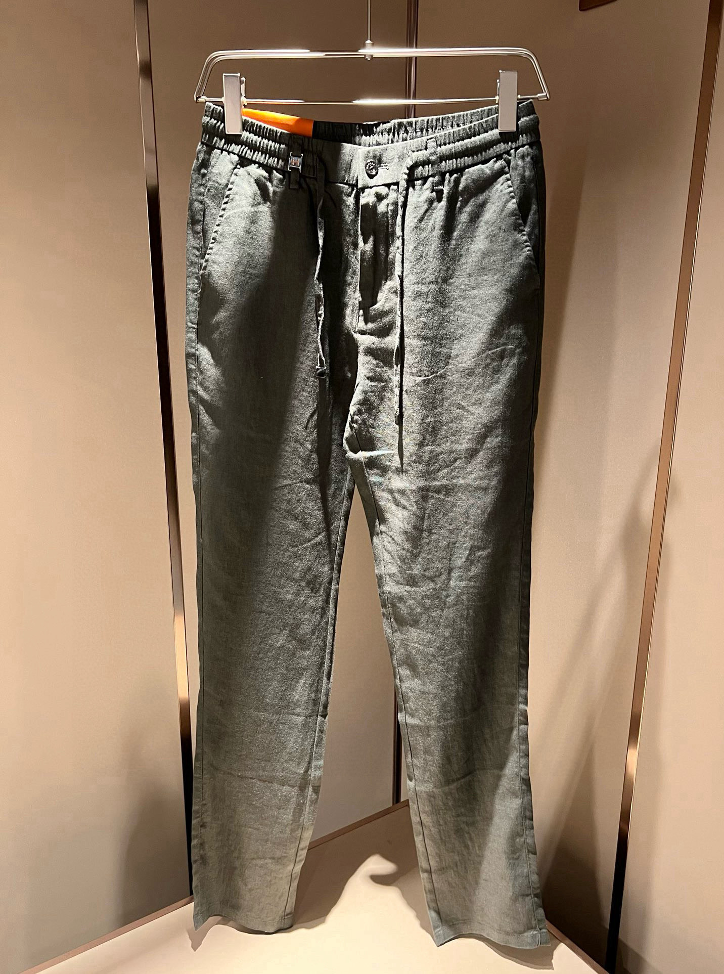 HERM*S 爱*仕 2025秋冬男士高端纯亚麻休闲裤 海外贸易公司渠道订单 ！男士休闲修身直筒休闲裤！