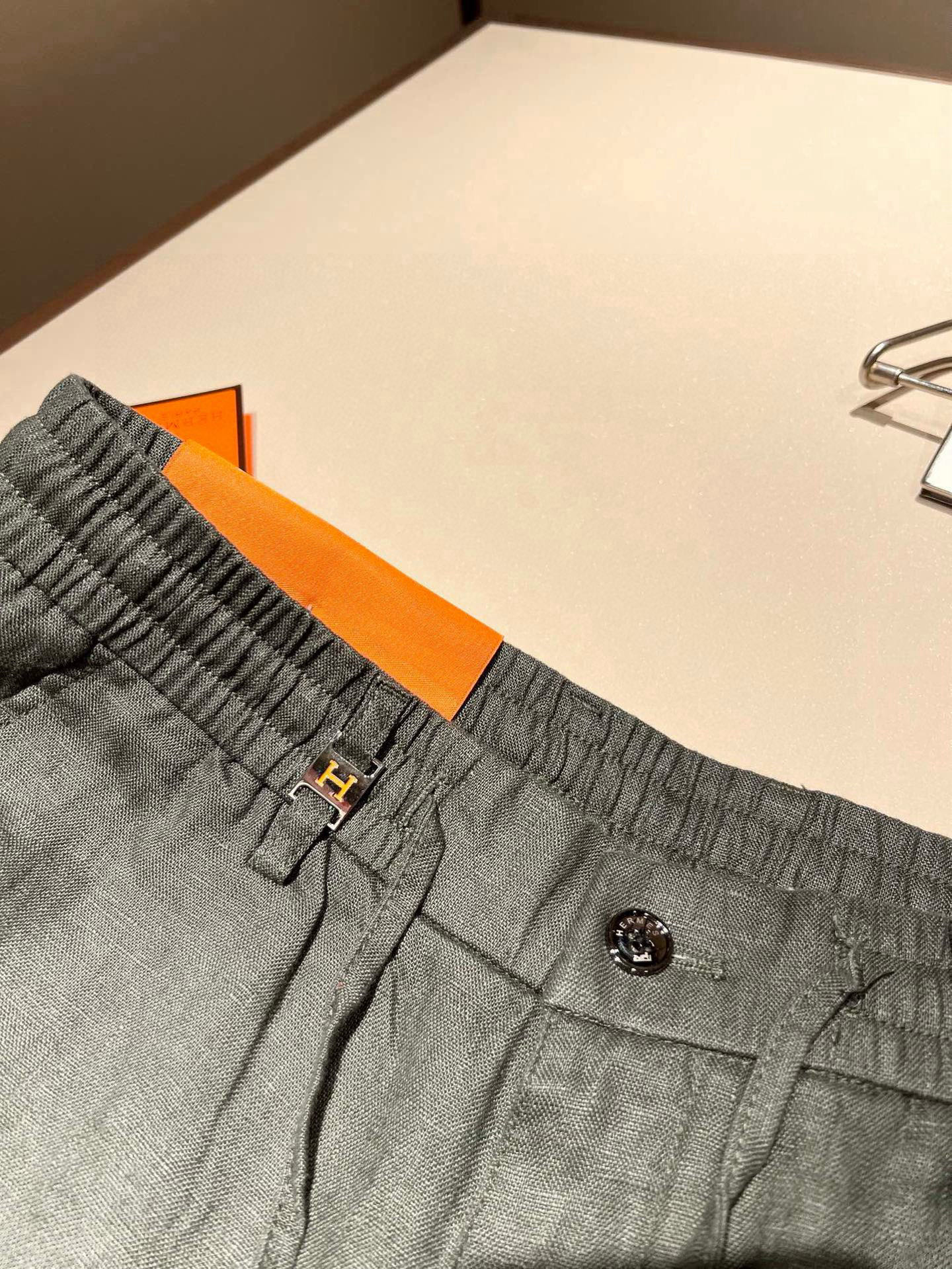 HERM*S 爱*仕 2025秋冬男士高端纯亚麻休闲裤 海外贸易公司渠道订单 ！男士休闲修身直筒休闲裤！