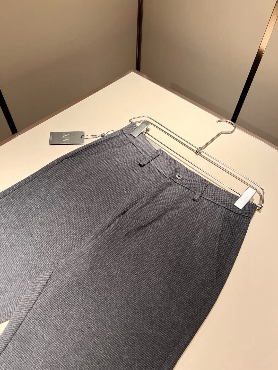 Arman阿*尼2025秋冬新款男士羊绒休闲西裤，贸易公司订单！官网同步 经典之作很好搭配衣服哦！原版进