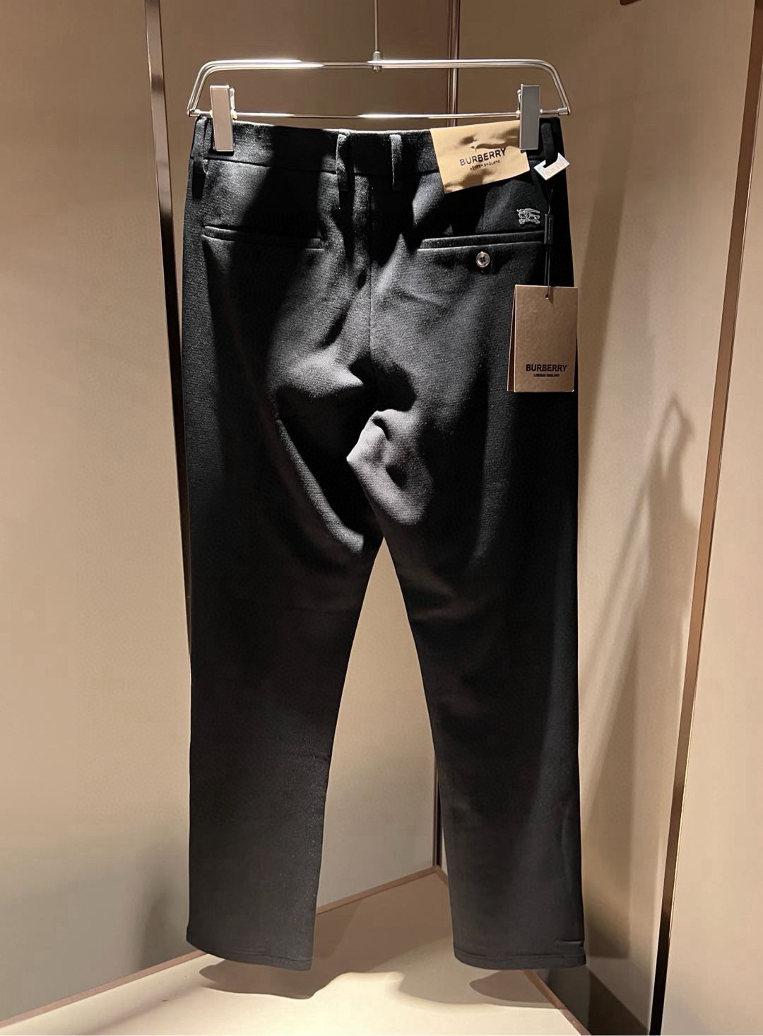 BURBER*Y巴*莉 2025秋冬男士休闲羊绒西裤，男士经典基础款小直筒裤 简洁纯色百搭款五金logo