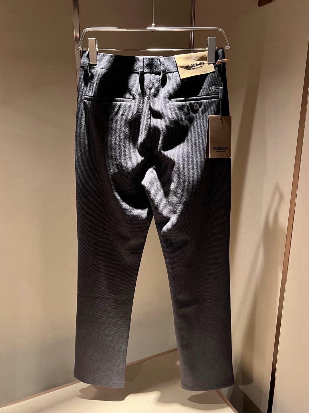 BURBER*Y巴*莉 2025秋冬男士休闲羊绒西裤，男士经典基础款小直筒裤 简洁纯色百搭款五金logo