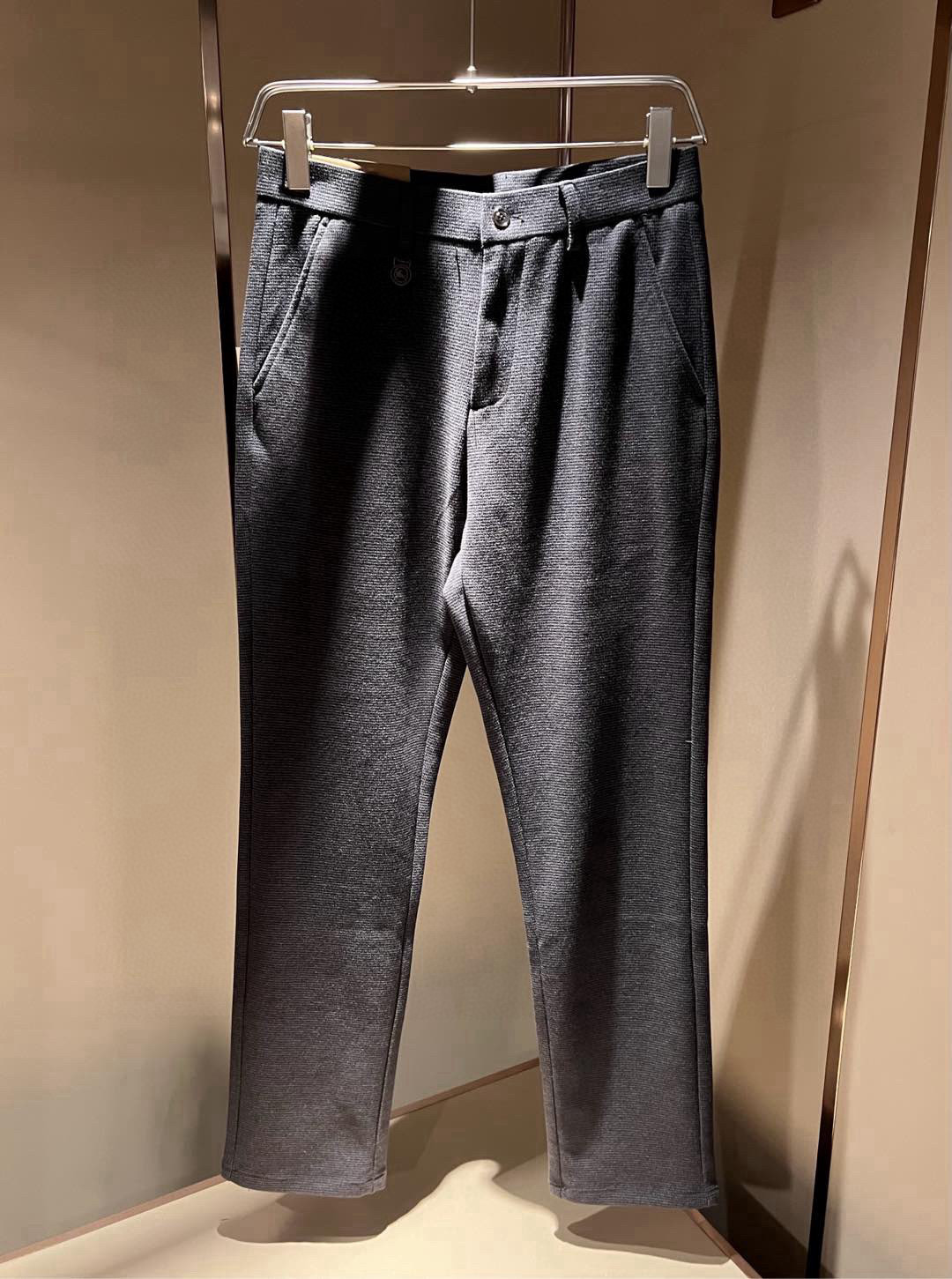 BURBER*Y巴*莉 2025秋冬男士休闲羊绒西裤，男士经典基础款小直筒裤 简洁纯色百搭款五金logo