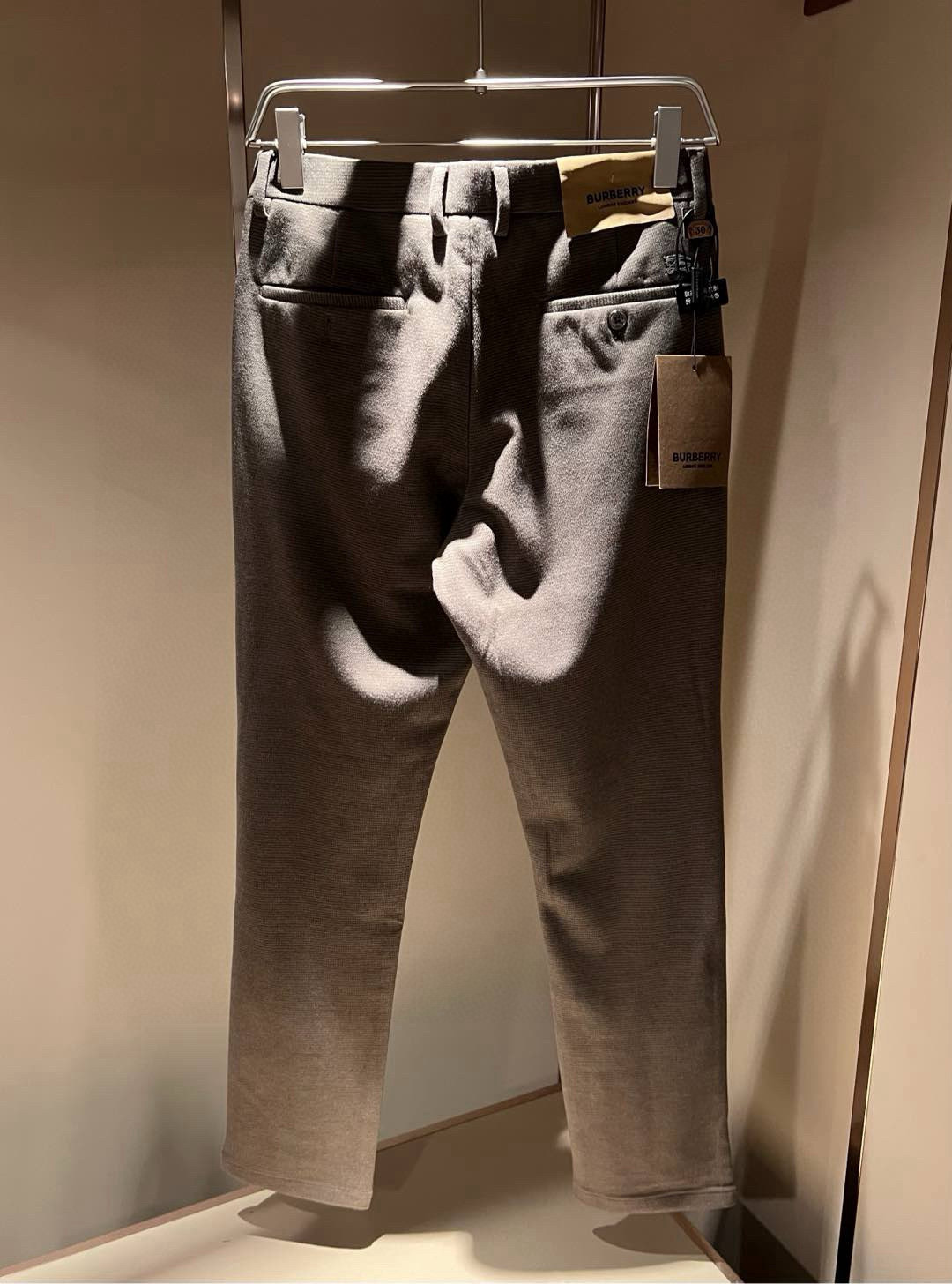 BURBER*Y巴*莉 2025秋冬男士休闲羊绒西裤，男士经典基础款小直筒裤 简洁纯色百搭款五金logo