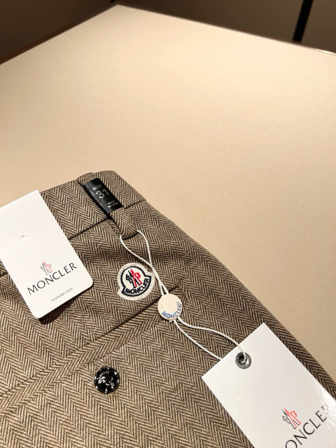 Moncl*r蒙*口2025秋冬最新的贸易订单休闲羊绒西裤！全品相！！原版logo五金辅料设计！定制专属