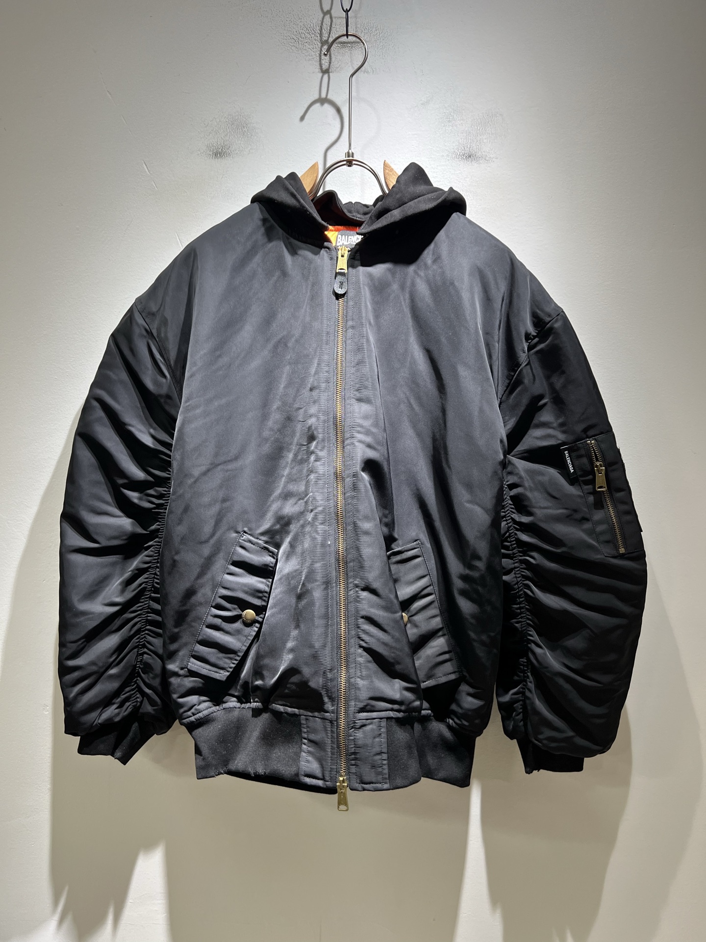 BALENCIA*巴黎*家 2025秋冬最新款休闲百搭休闲棉服夹克外套，男女同款👫❤️经典标志五金log