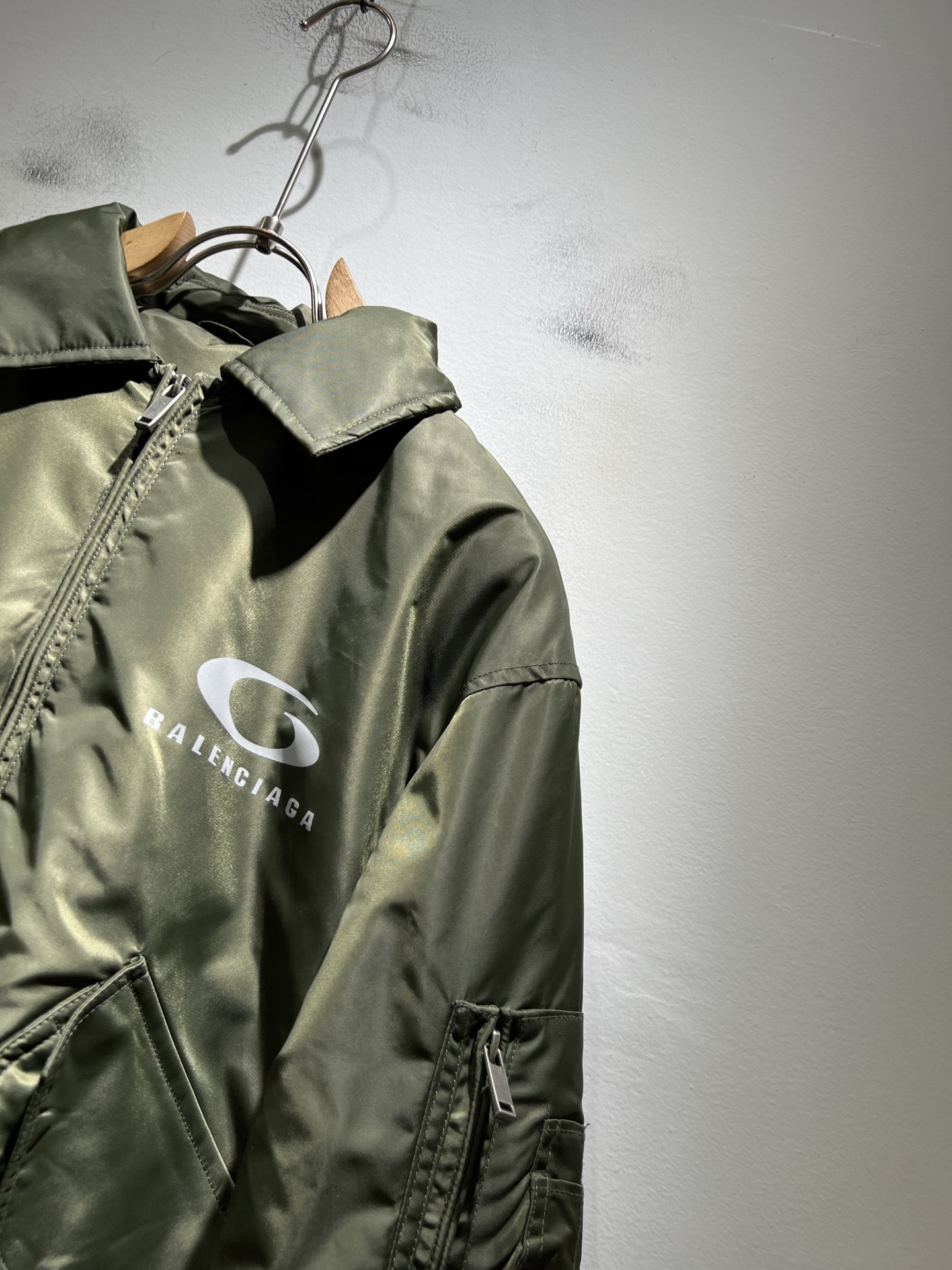 BALENCIA*巴黎*家 2025秋冬最新款休闲百搭休闲棉服夹克外套，男女同款👫❤️经典标志五金log