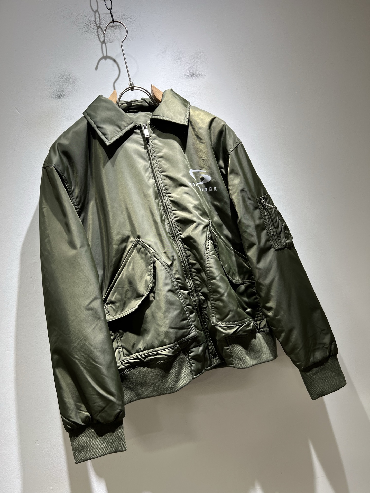 BALENCIA*巴黎*家 2025秋冬最新款休闲百搭休闲棉服夹克外套，男女同款👫❤️经典标志五金log