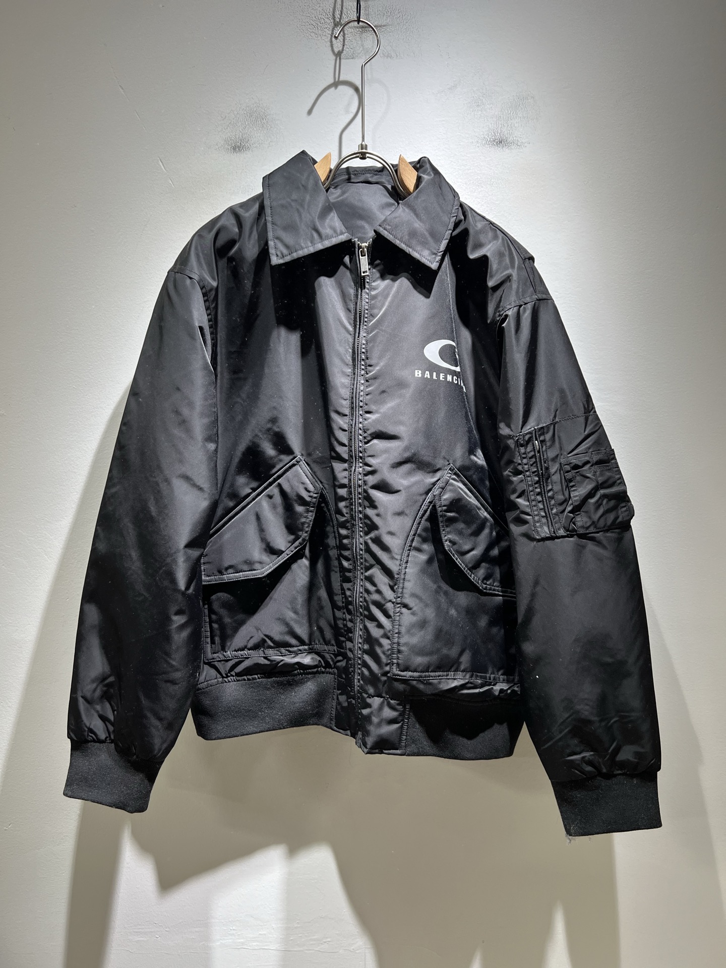 BALENCIA*巴黎*家 2025秋冬最新款休闲百搭休闲棉服夹克外套，男女同款👫❤️经典标志五金log