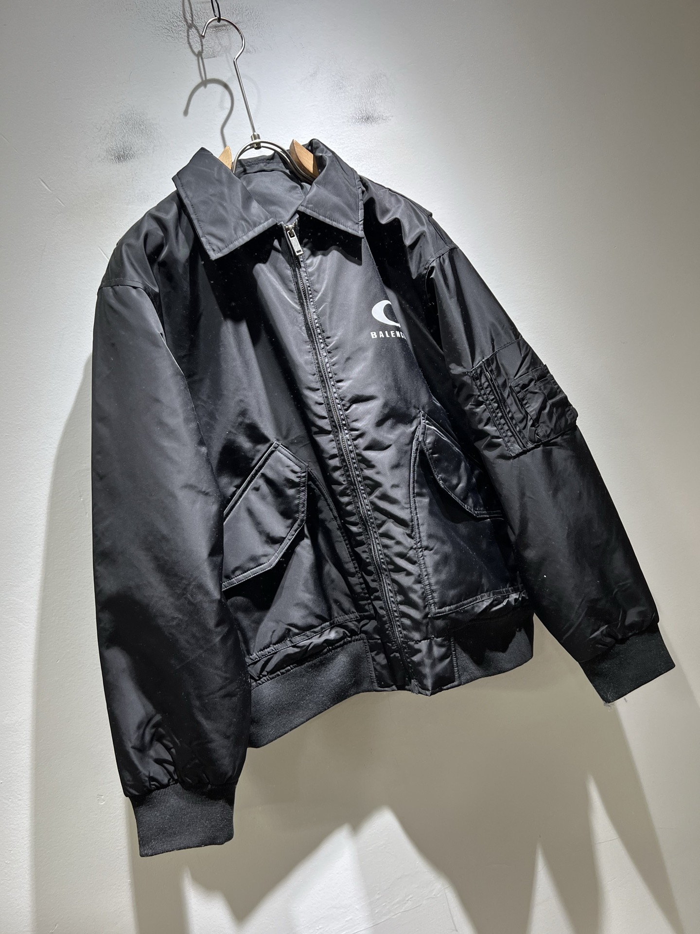 BALENCIA*巴黎*家 2025秋冬最新款休闲百搭休闲棉服夹克外套，男女同款👫❤️经典标志五金log