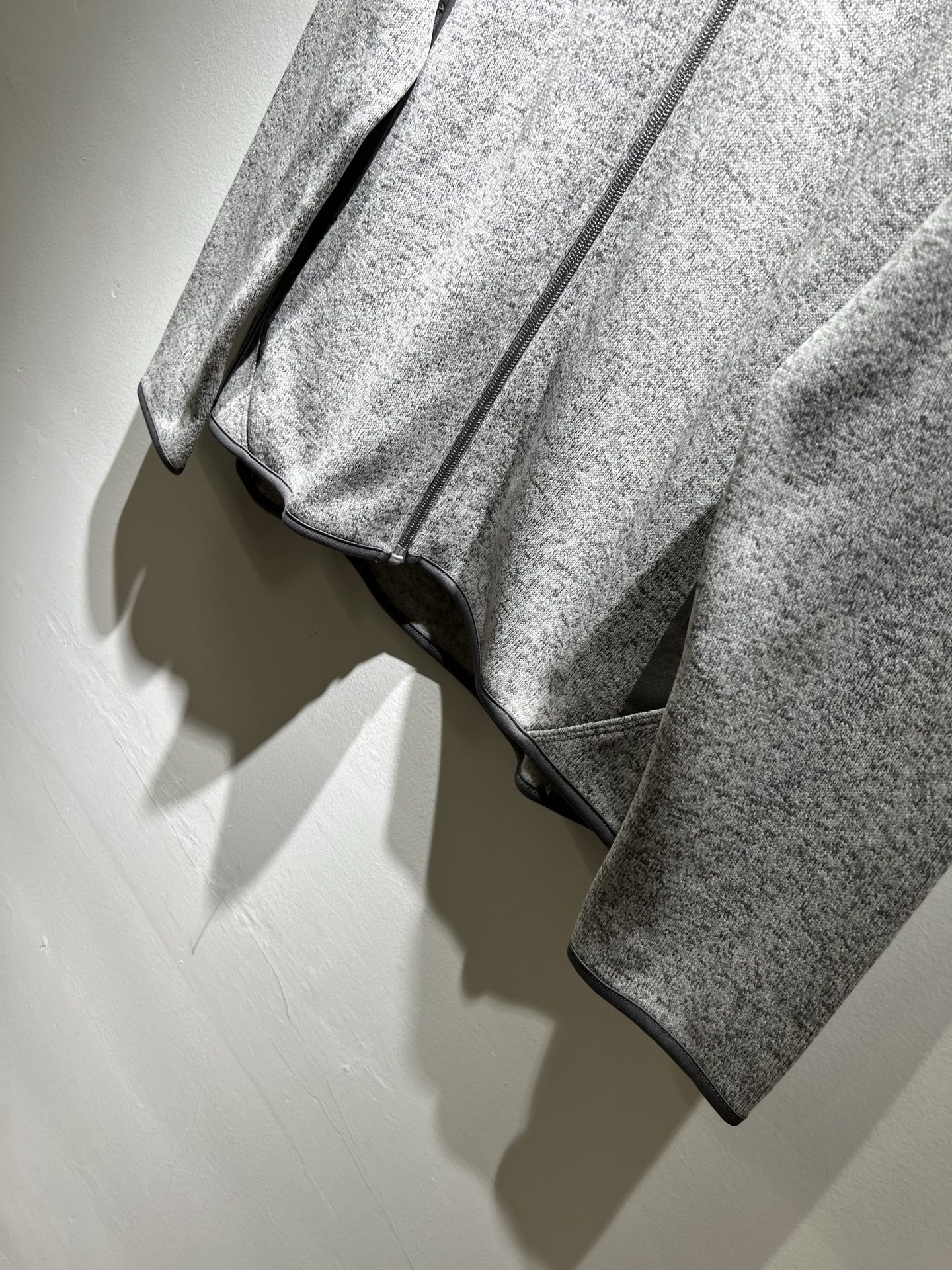 ARCTER*X始*祖鸟 2025秋冬新款男女同款👫夹克外套，户外品牌可能大家第一想到的就是加拿大鹅、始