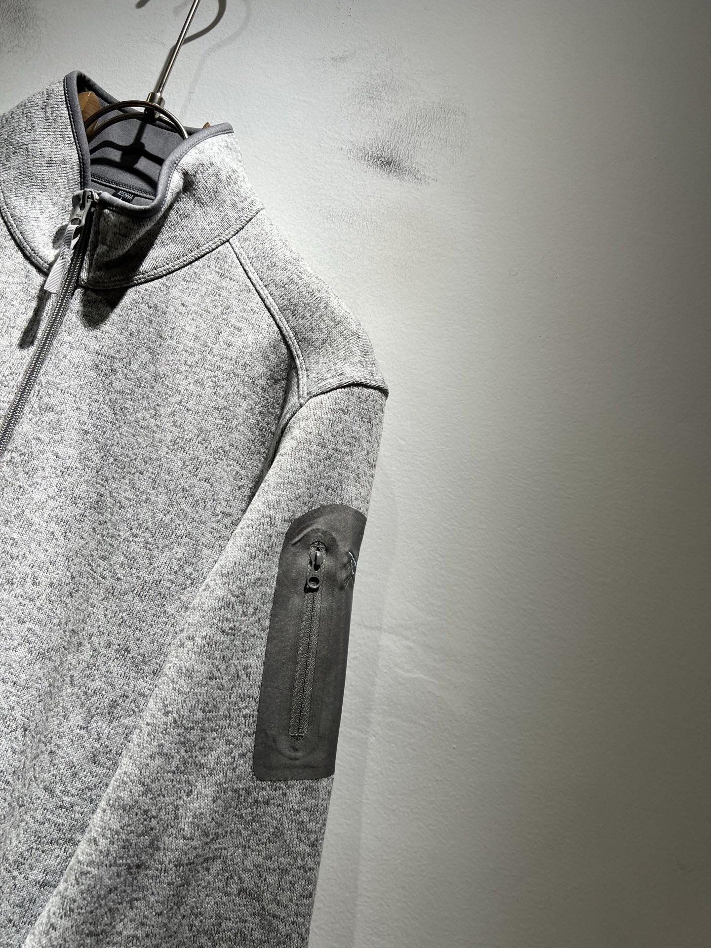 ARCTER*X始*祖鸟 2025秋冬新款男女同款👫夹克外套，户外品牌可能大家第一想到的就是加拿大鹅、始