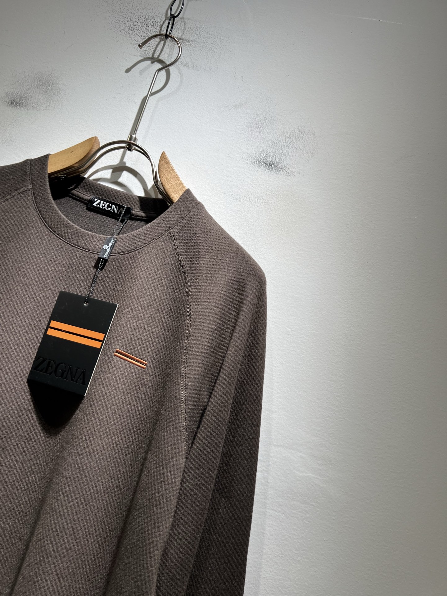 Ermenegildo Zeg*a杰*亚 2025秋冬新品男士长袖休闲打底衫，外贸公司订单！是杰尼亚经典